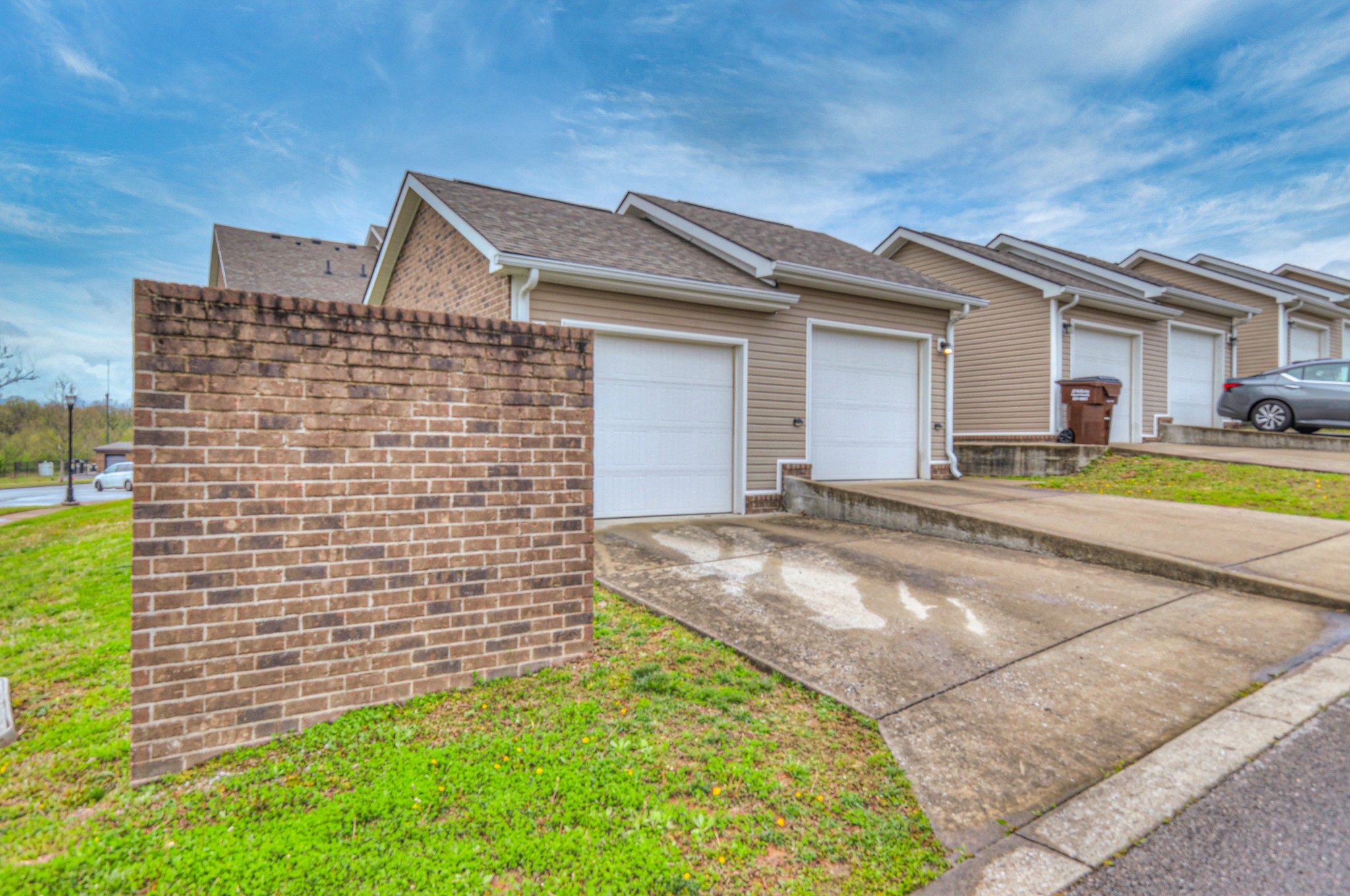 2700 River Vista Ct