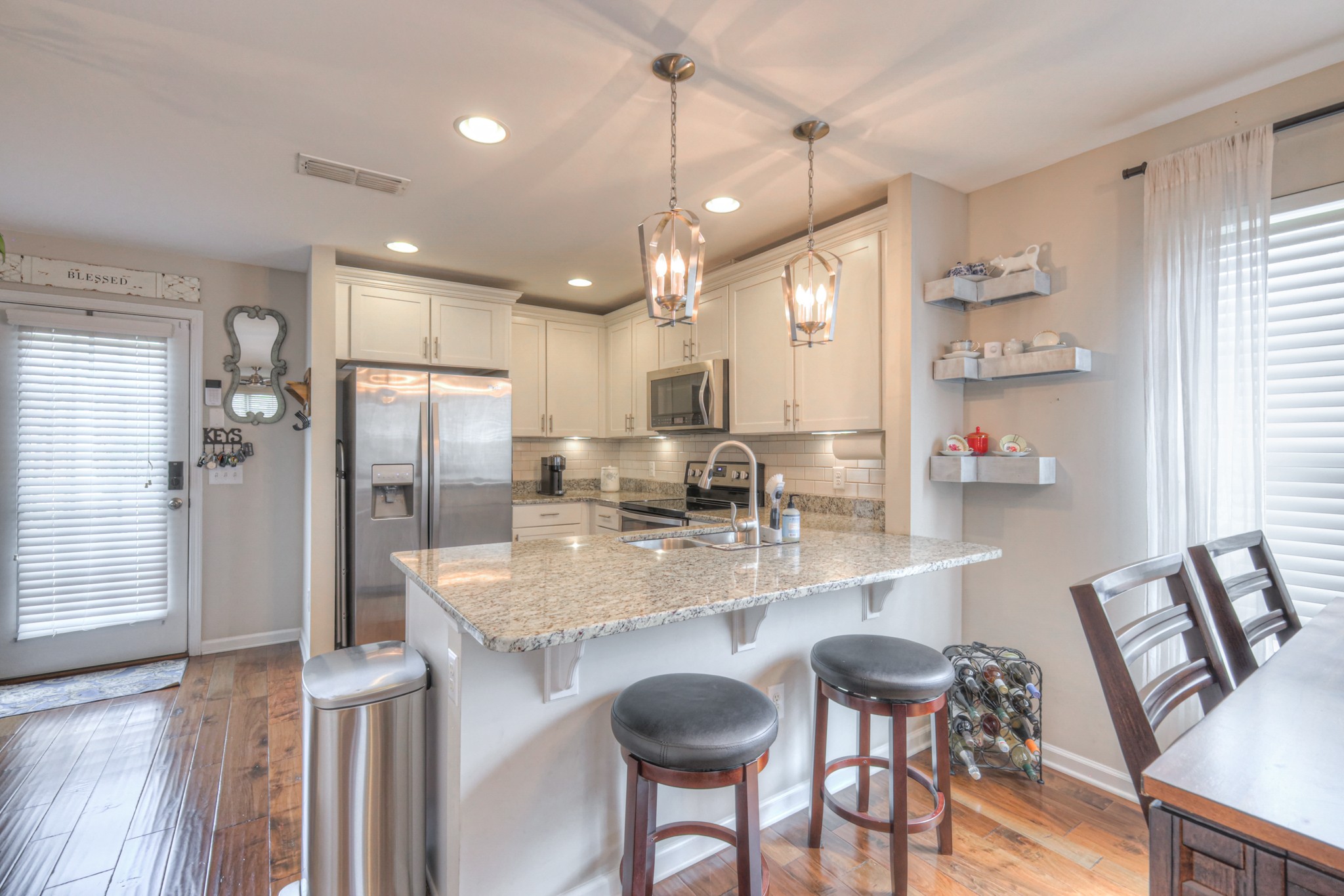 2700 River Vista Ct