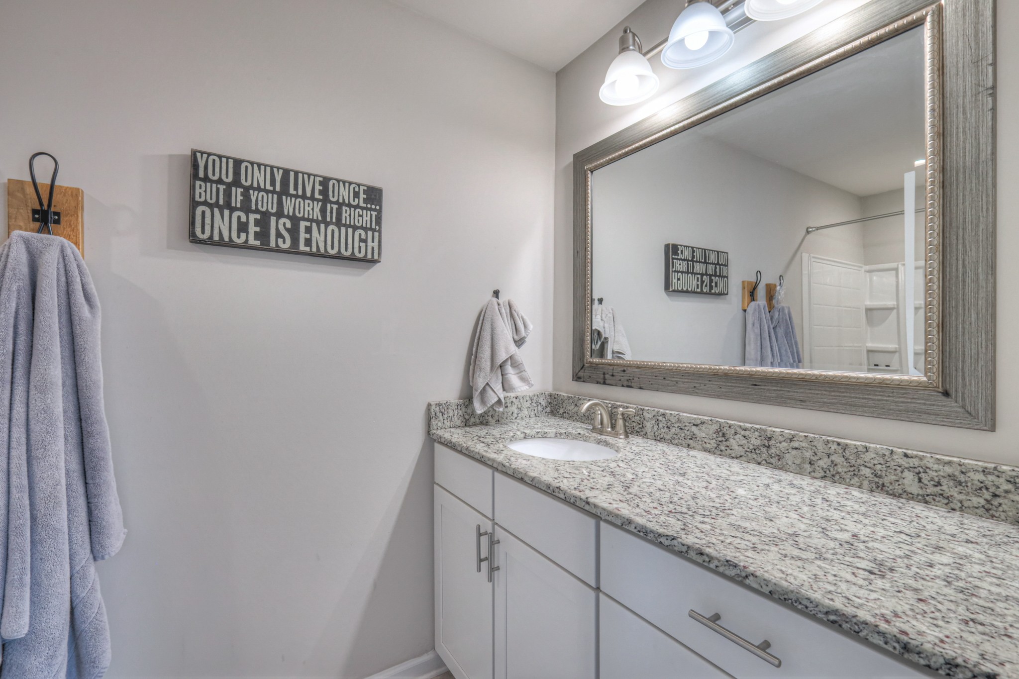 2700 River Vista Ct