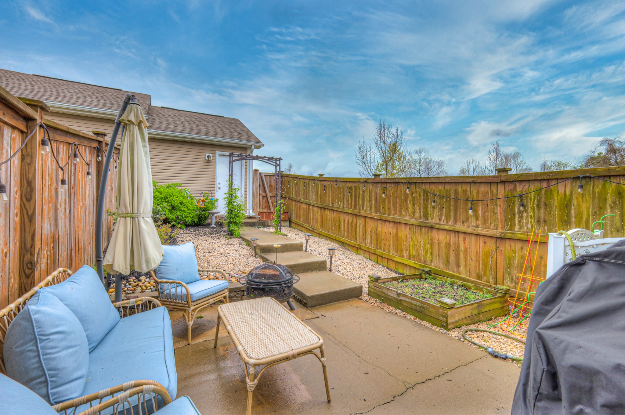 2700 River Vista Ct