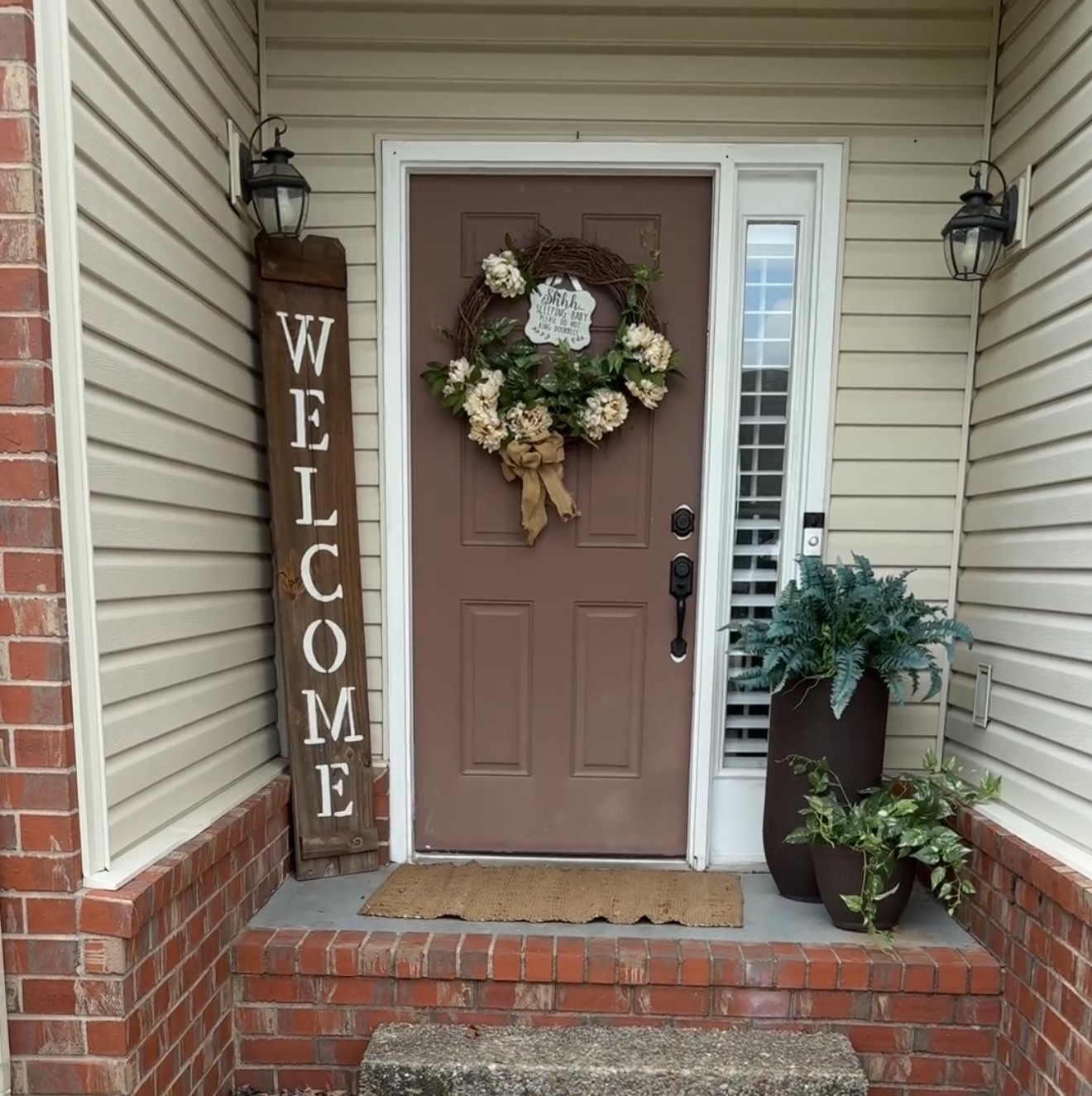 153 Willowleaf Ln