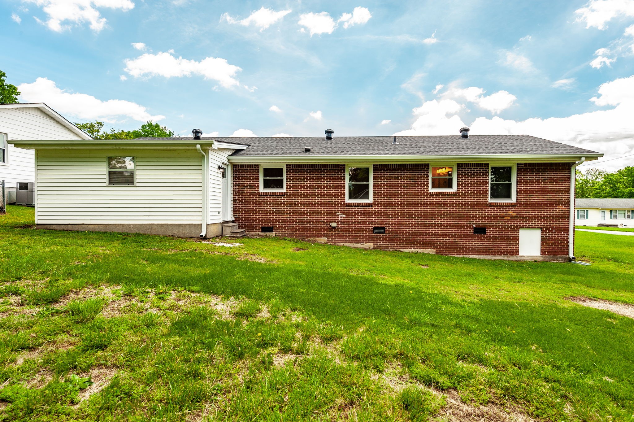 154 Church Ave