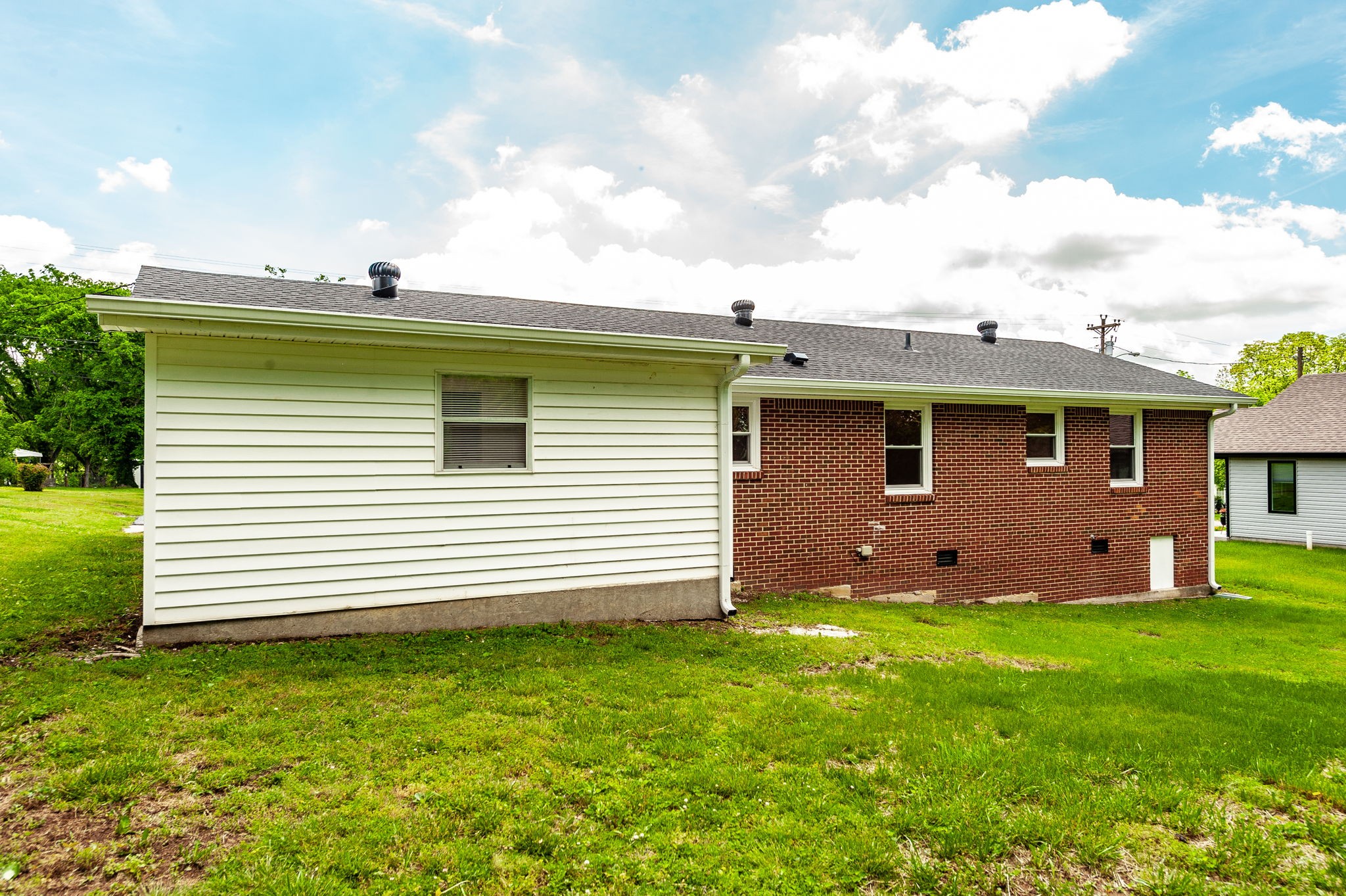 154 Church Ave