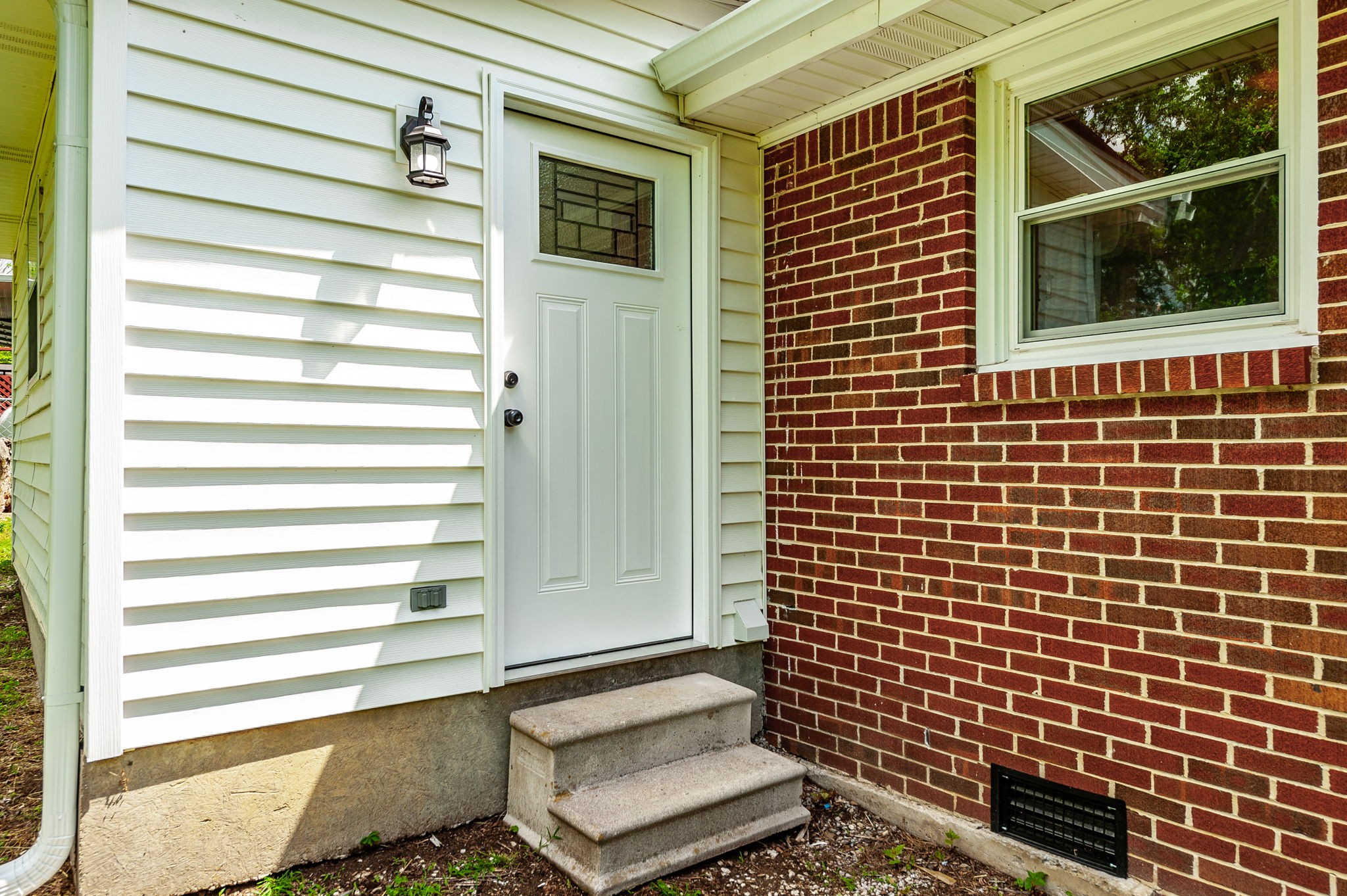 154 Church Ave