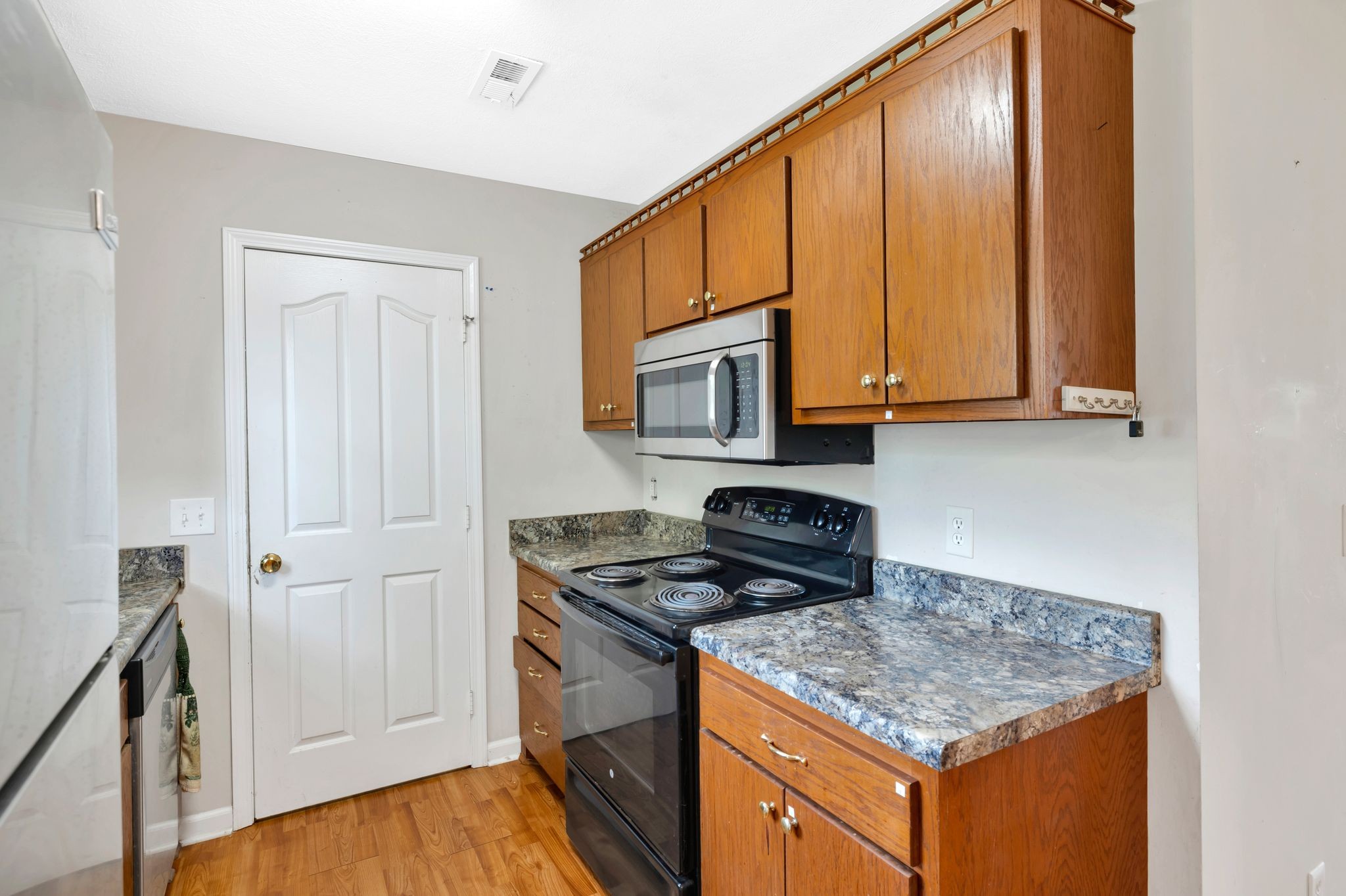 146 Stonefield Cir