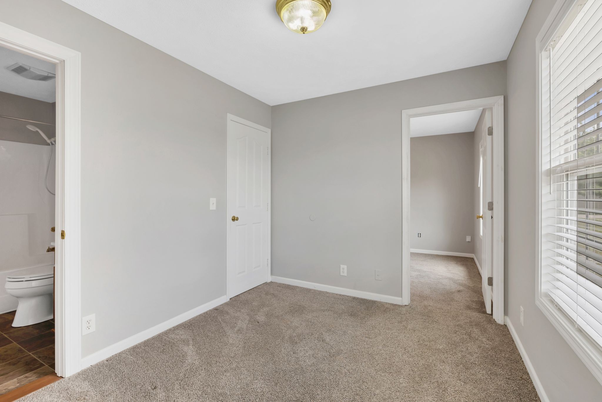 146 Stonefield Cir