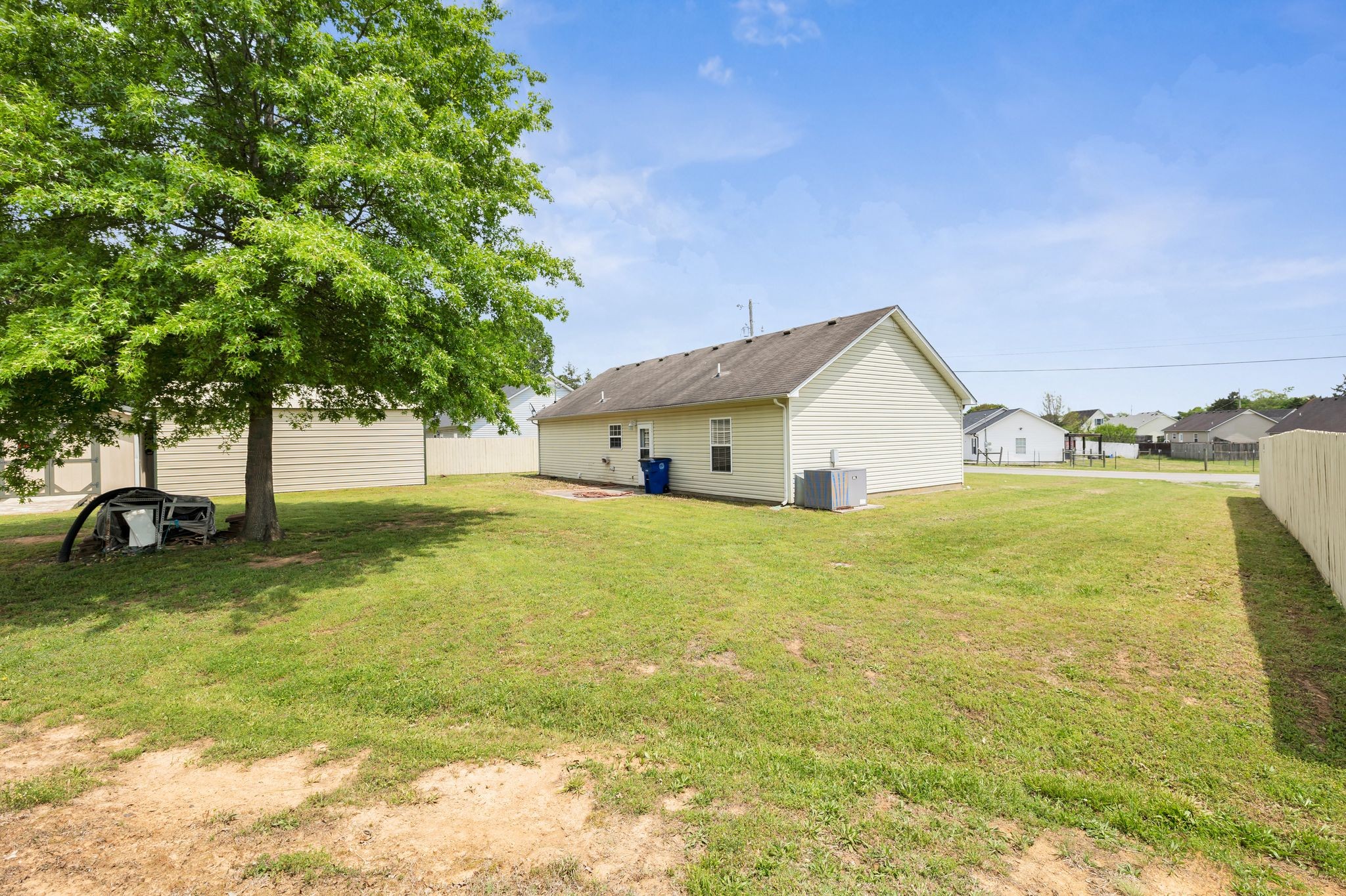 146 Stonefield Cir
