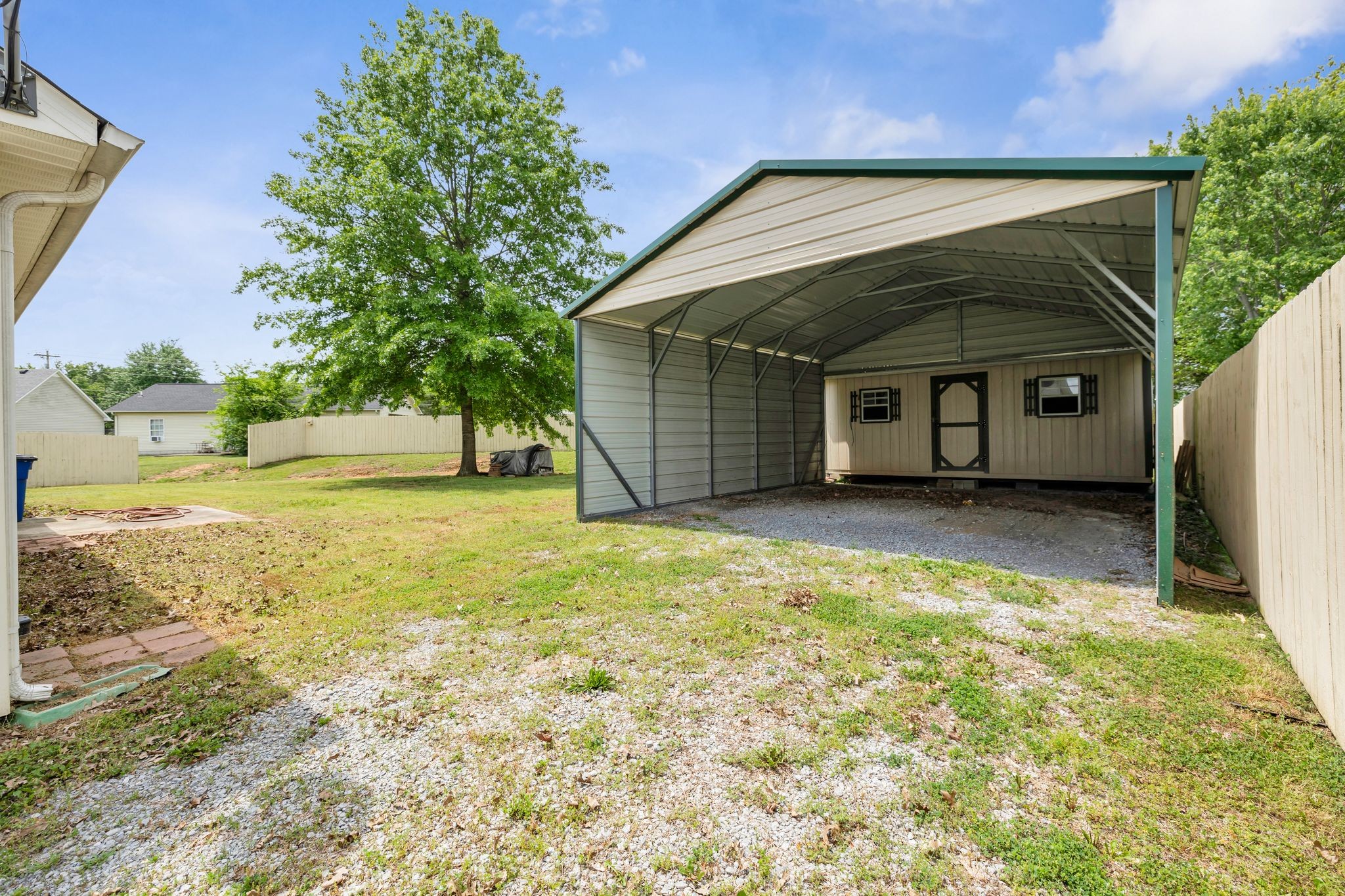 146 Stonefield Cir