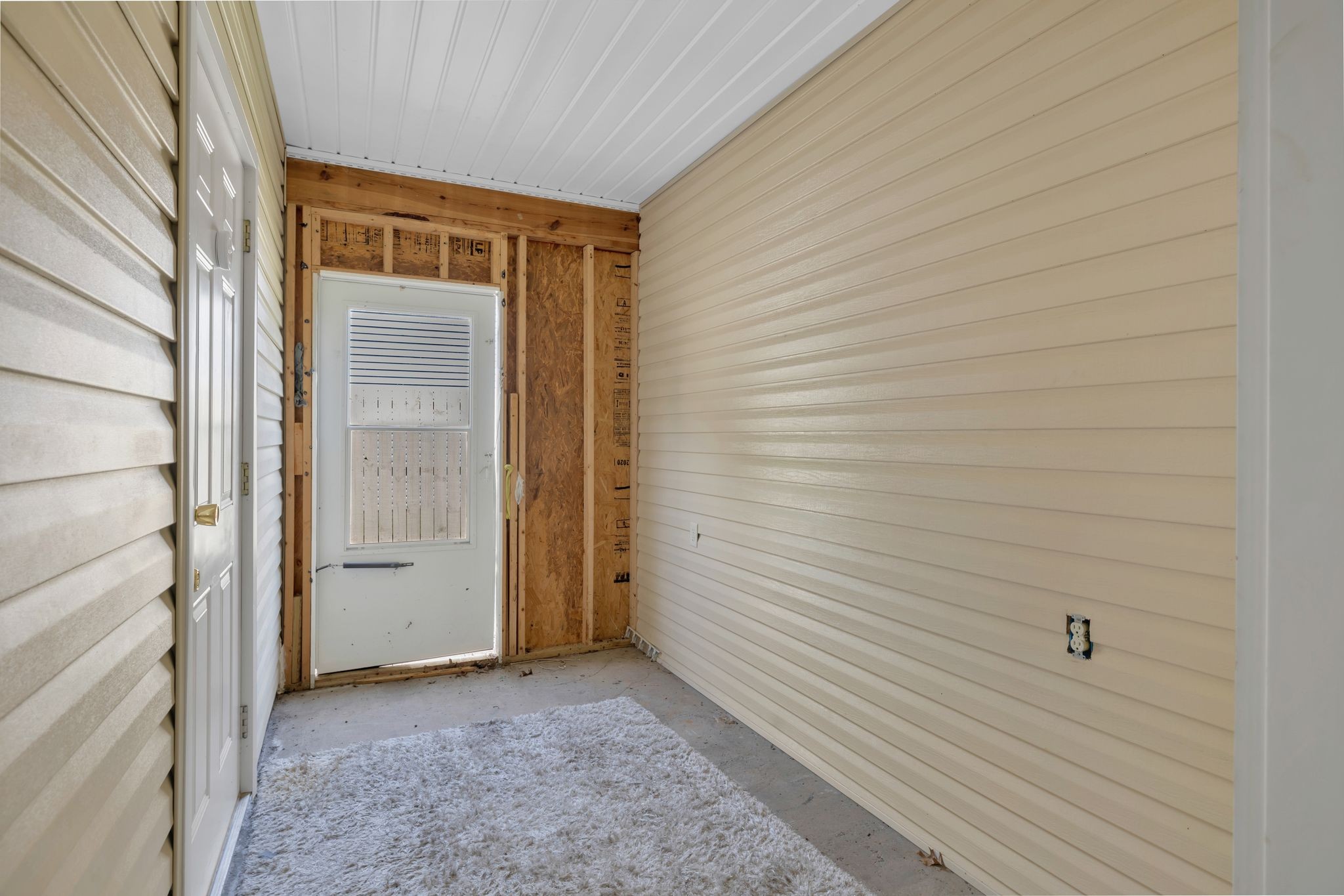 146 Stonefield Cir