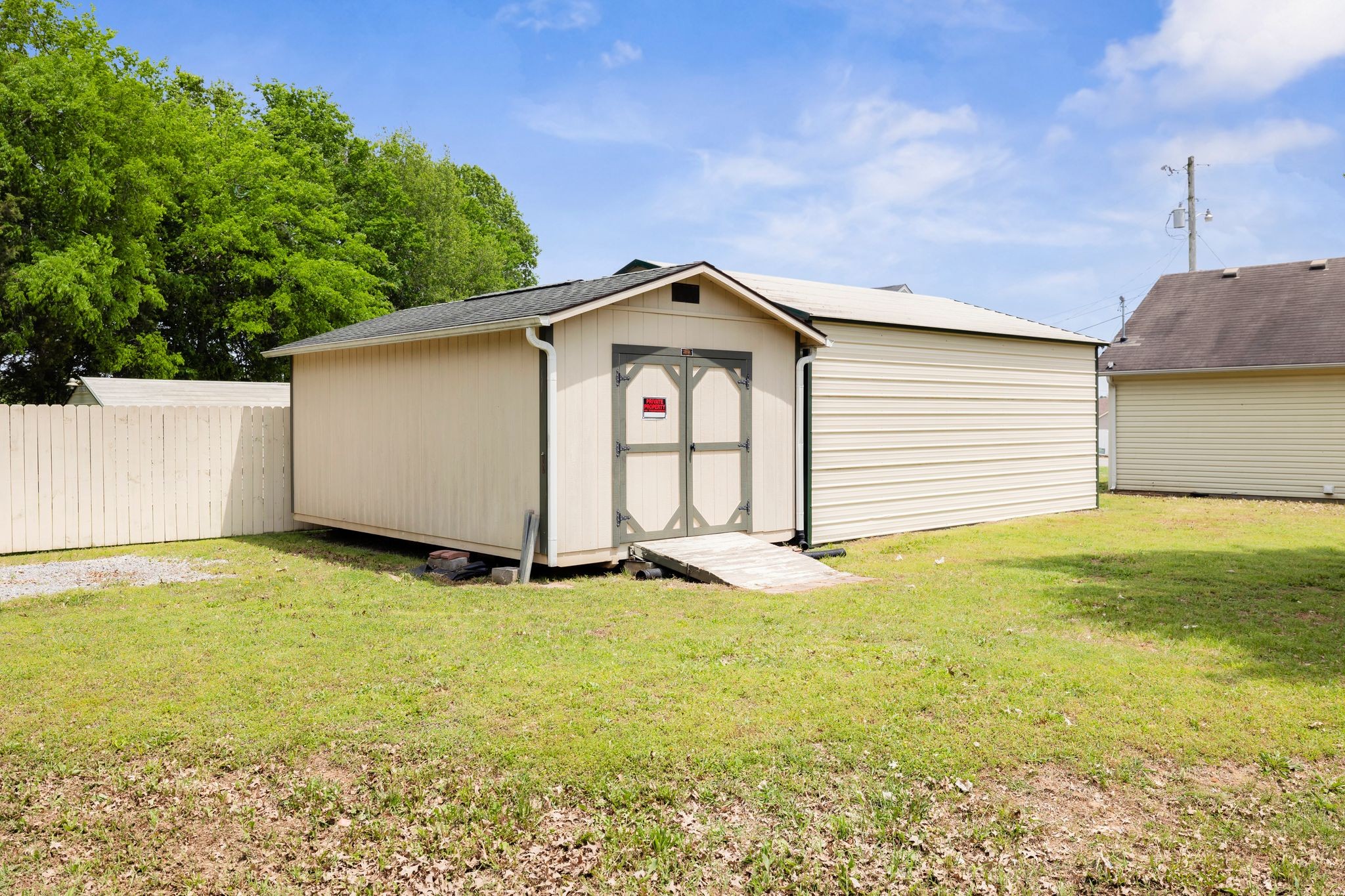146 Stonefield Cir