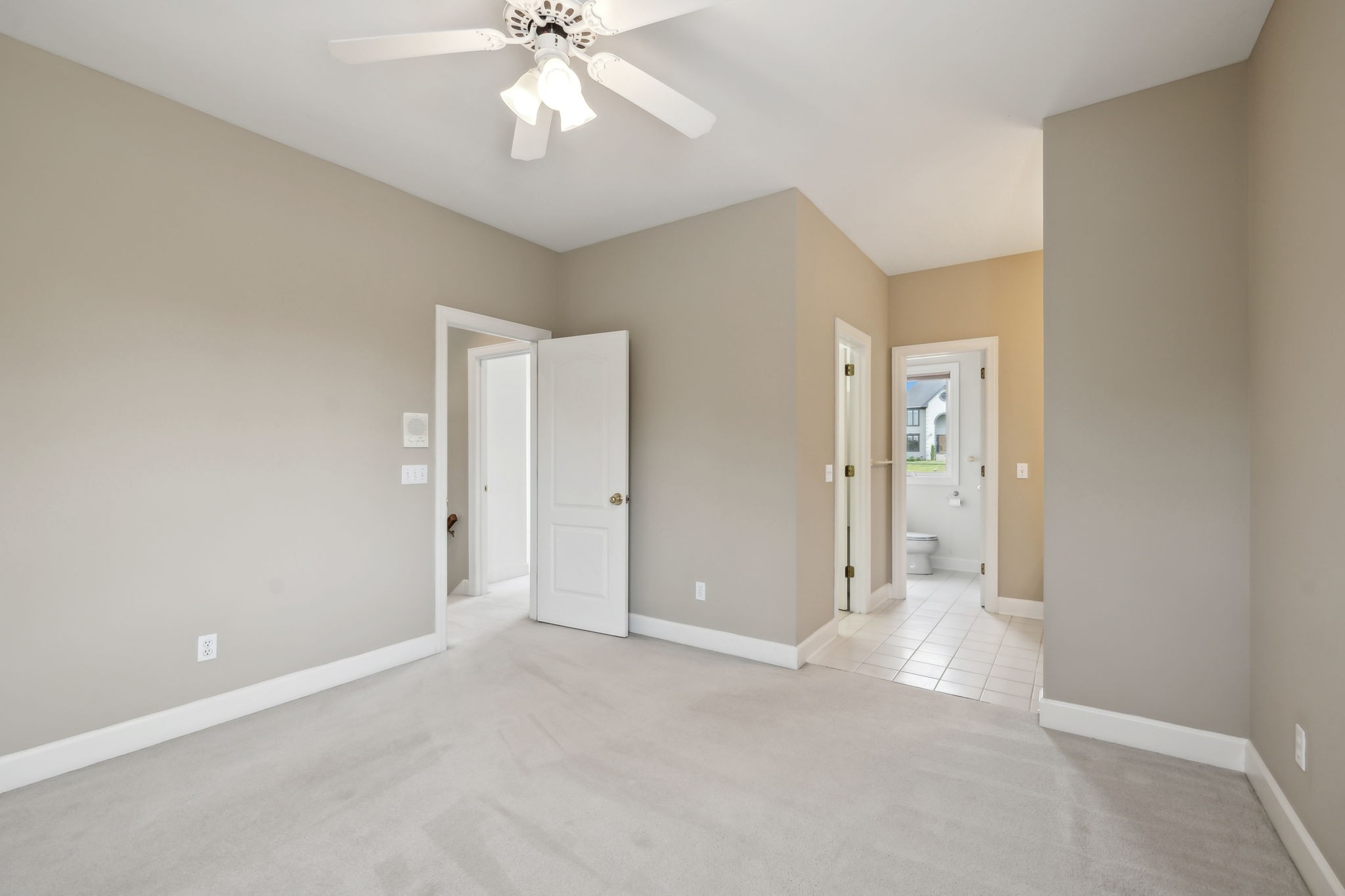 1014 Virginia Hill Dr