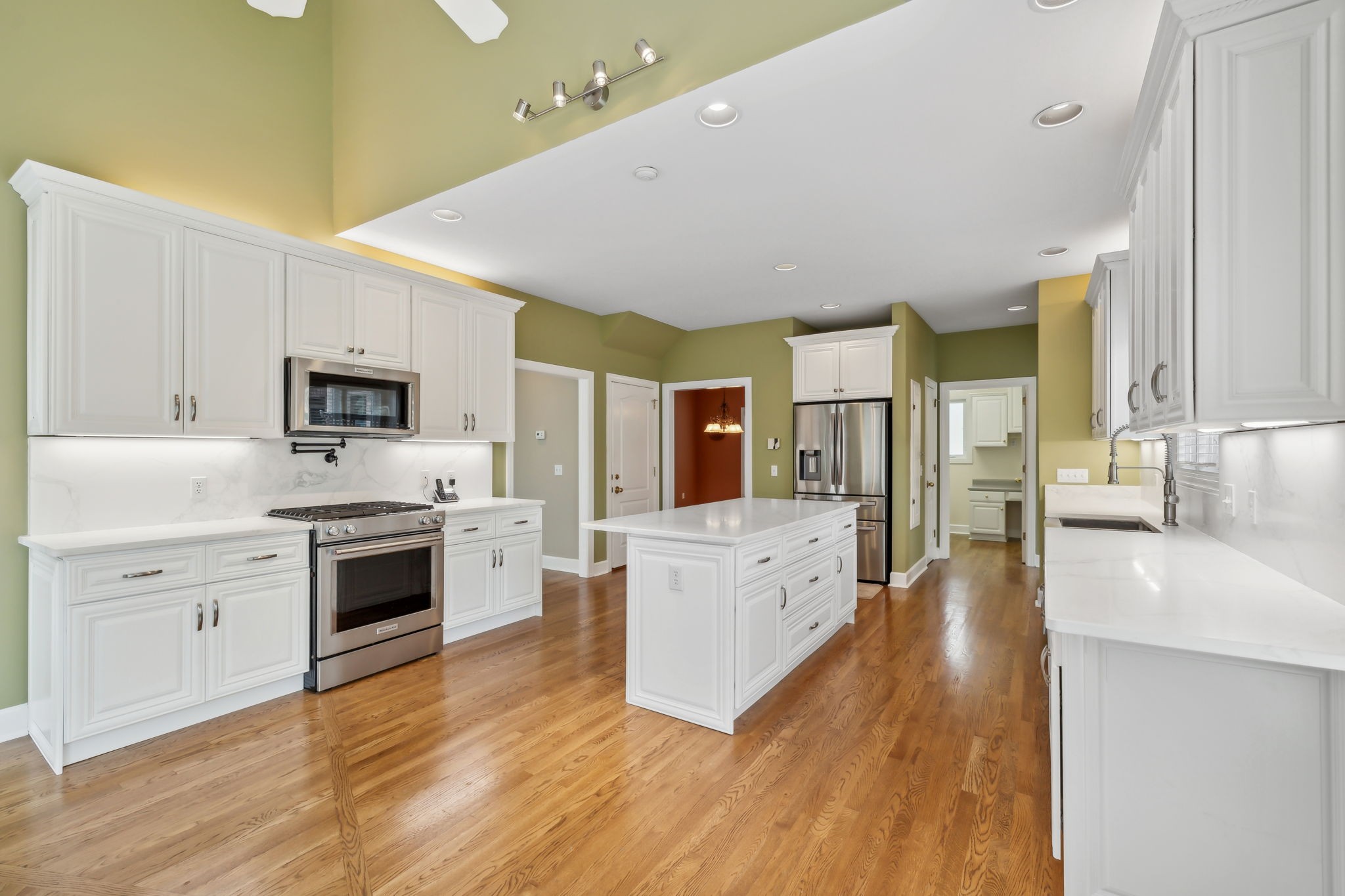 1014 Virginia Hill Dr