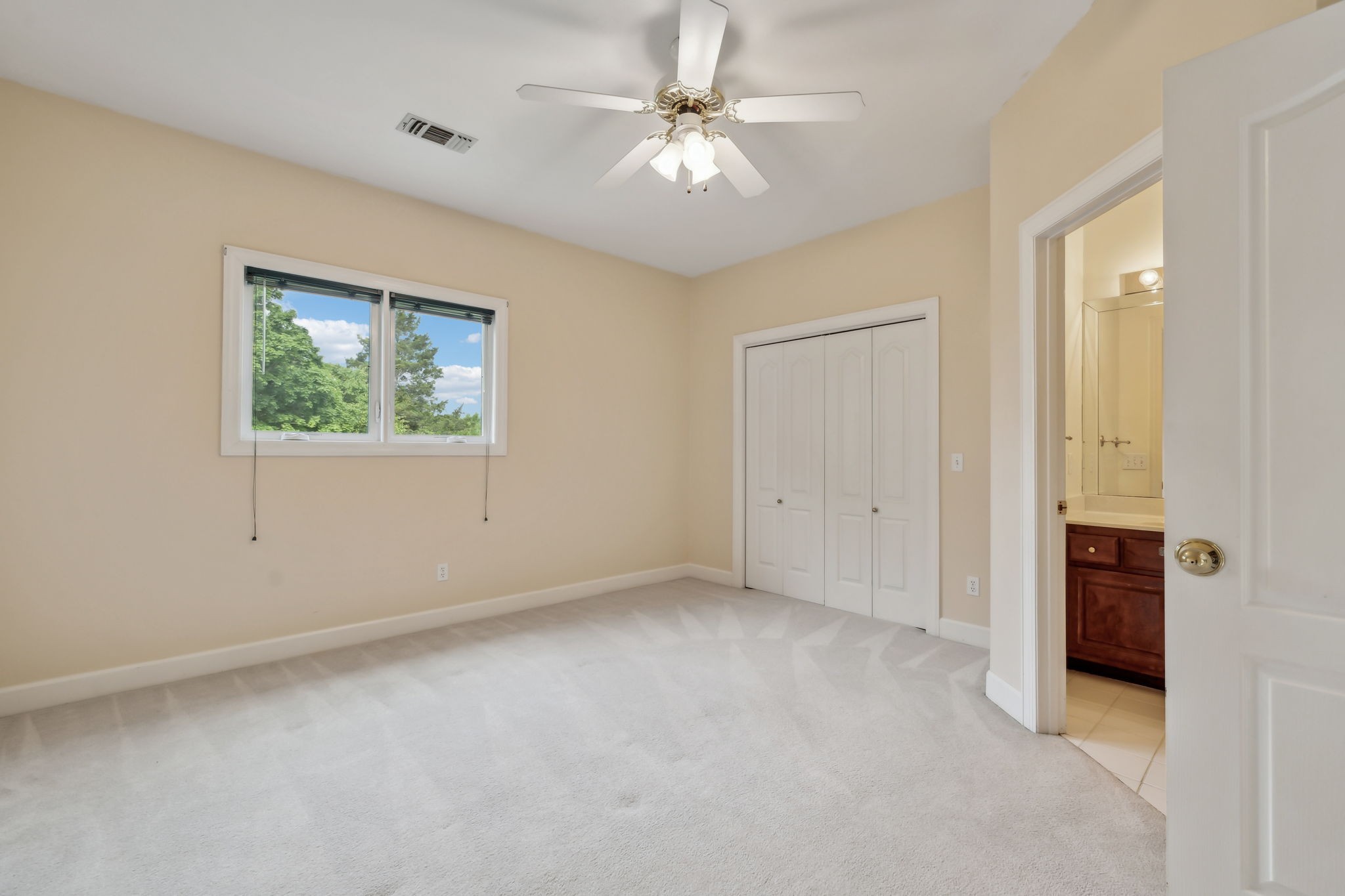 1014 Virginia Hill Dr