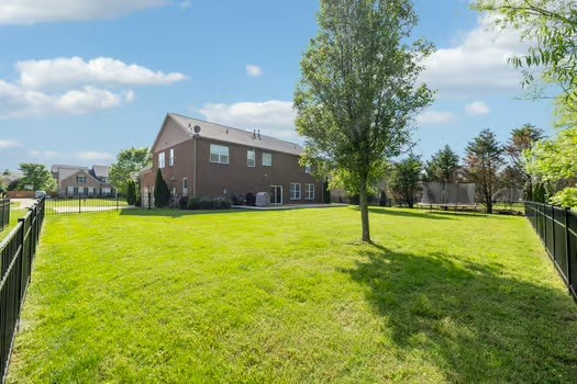 107 Rock Castle Dr
