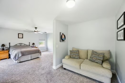 107 Rock Castle Dr