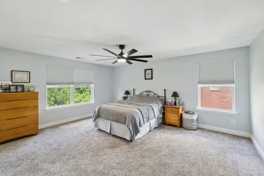 107 Rock Castle Dr