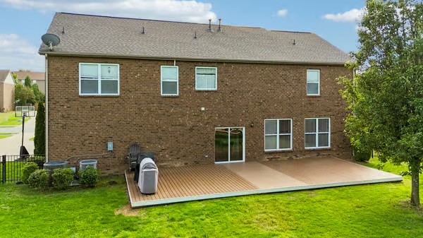 107 Rock Castle Dr