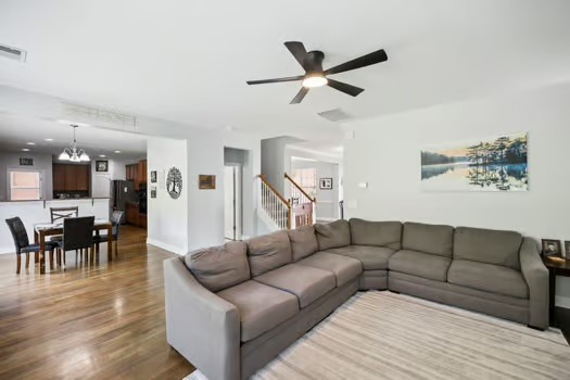 107 Rock Castle Dr
