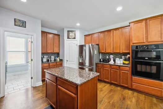 107 Rock Castle Dr