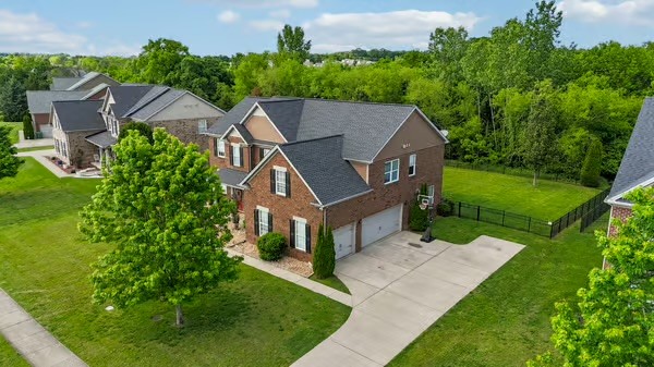 107 Rock Castle Dr
