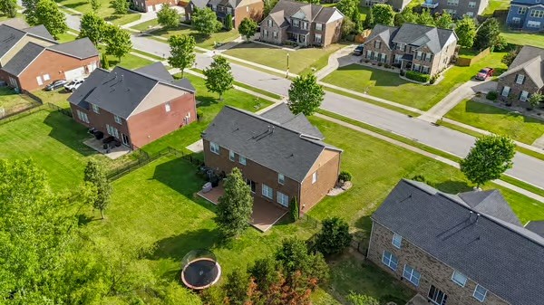 107 Rock Castle Dr