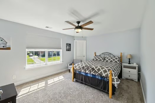 107 Rock Castle Dr