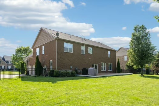107 Rock Castle Dr