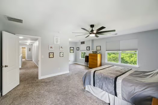 107 Rock Castle Dr