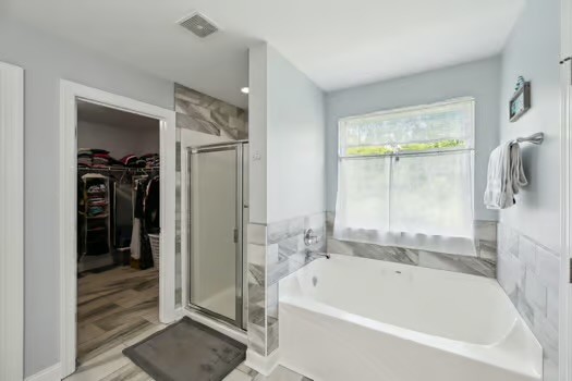 107 Rock Castle Dr