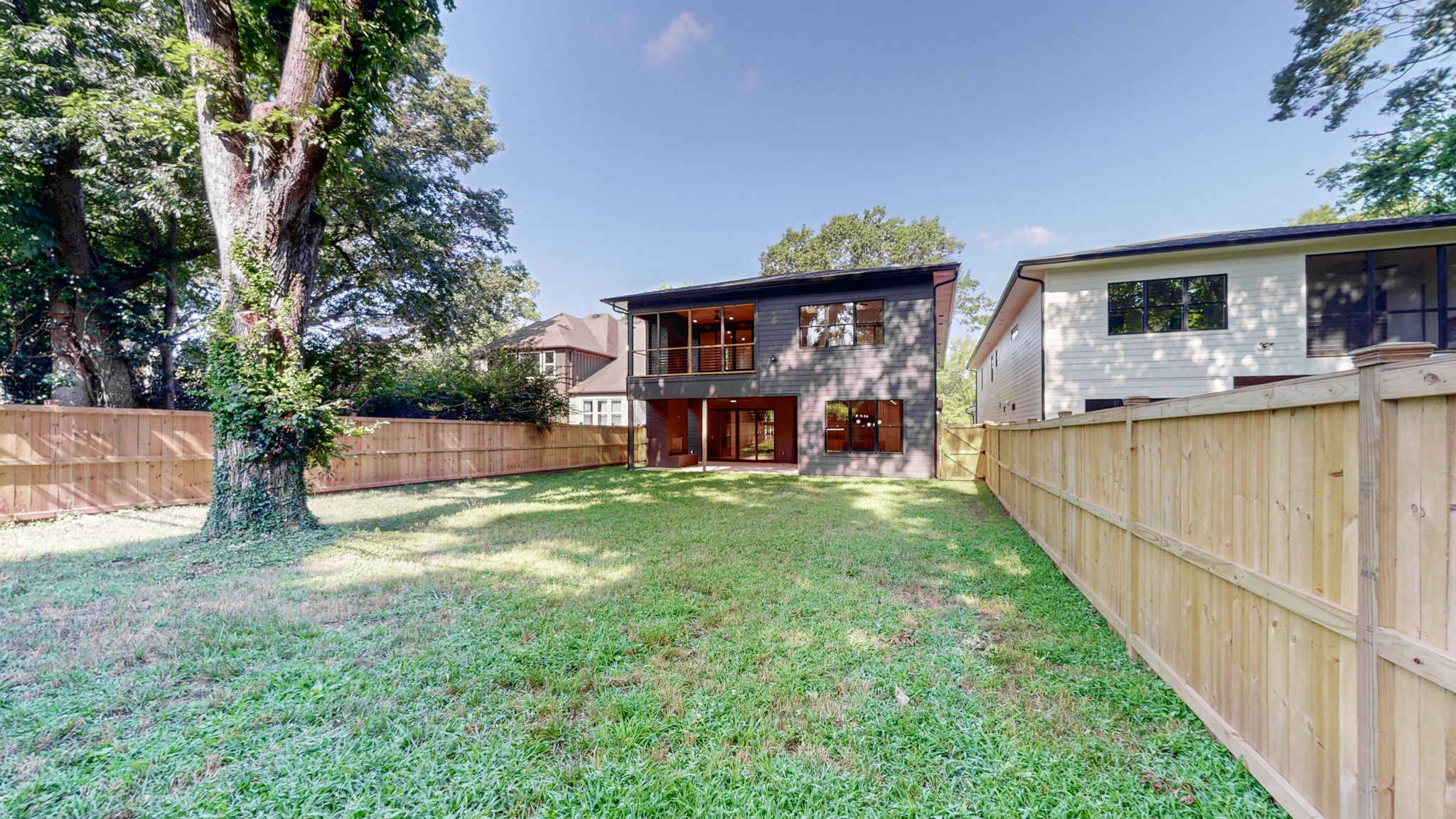 4026B Lealand Ln