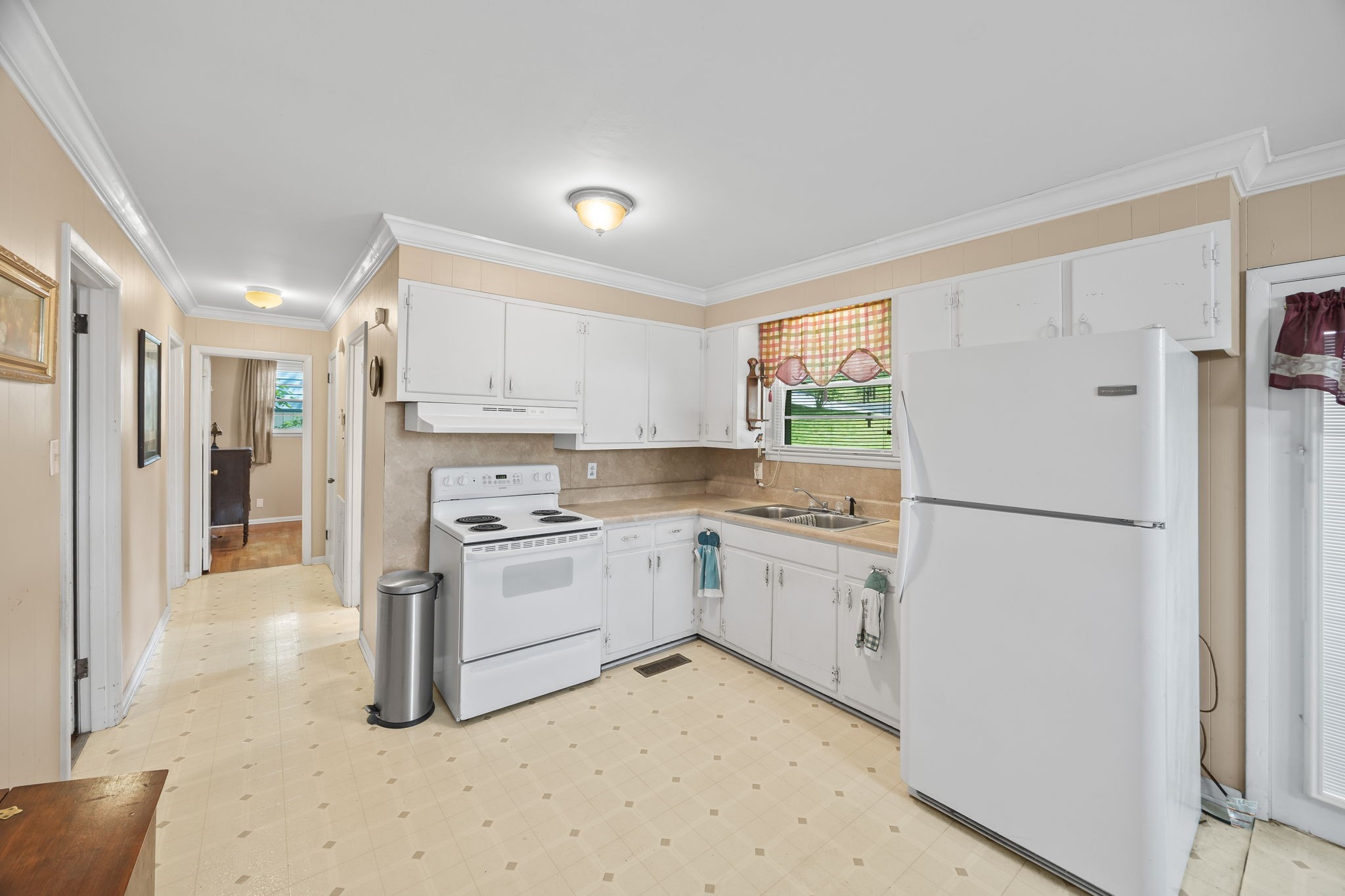 103 Walnut Dr