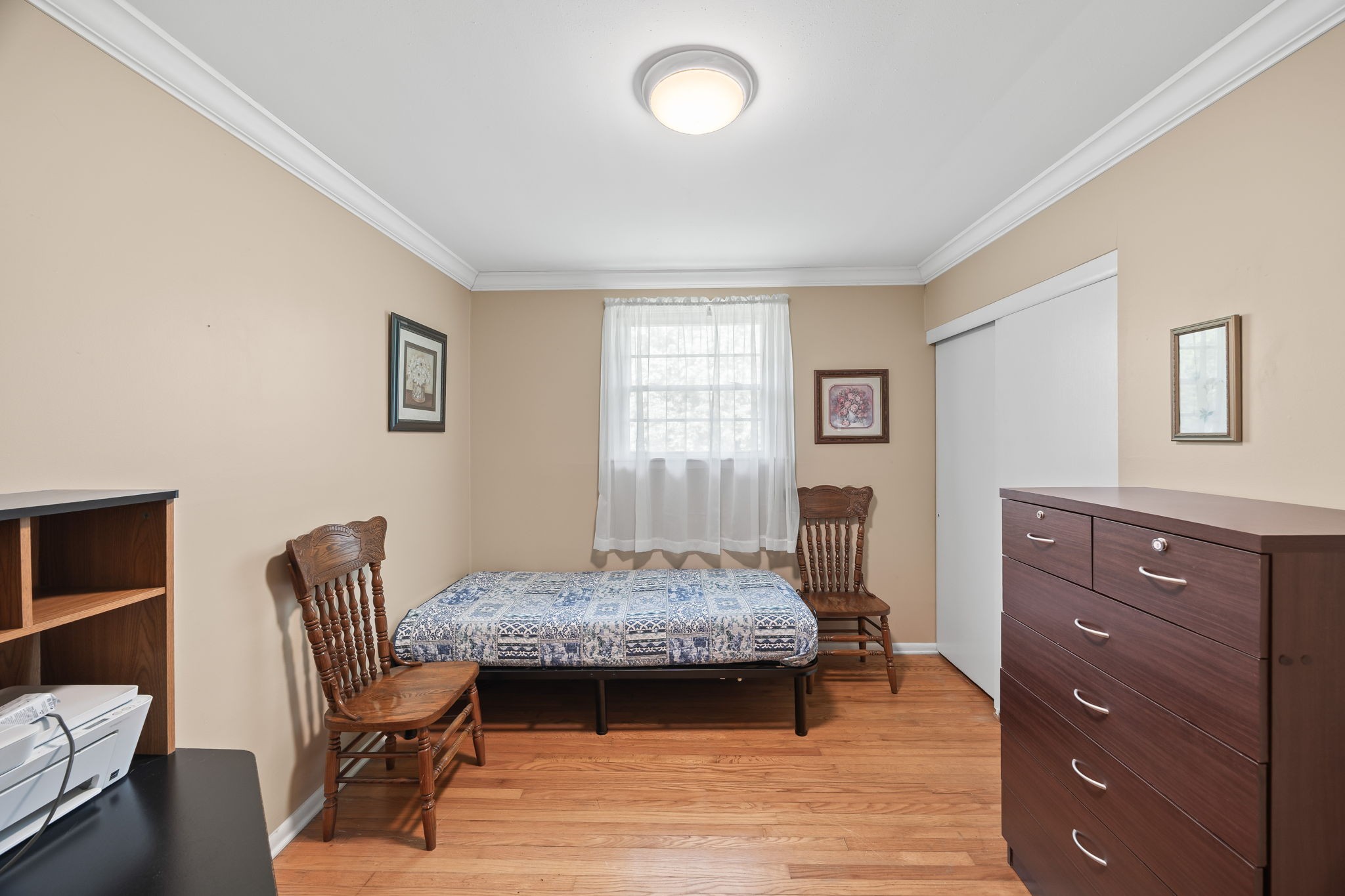103 Walnut Dr
