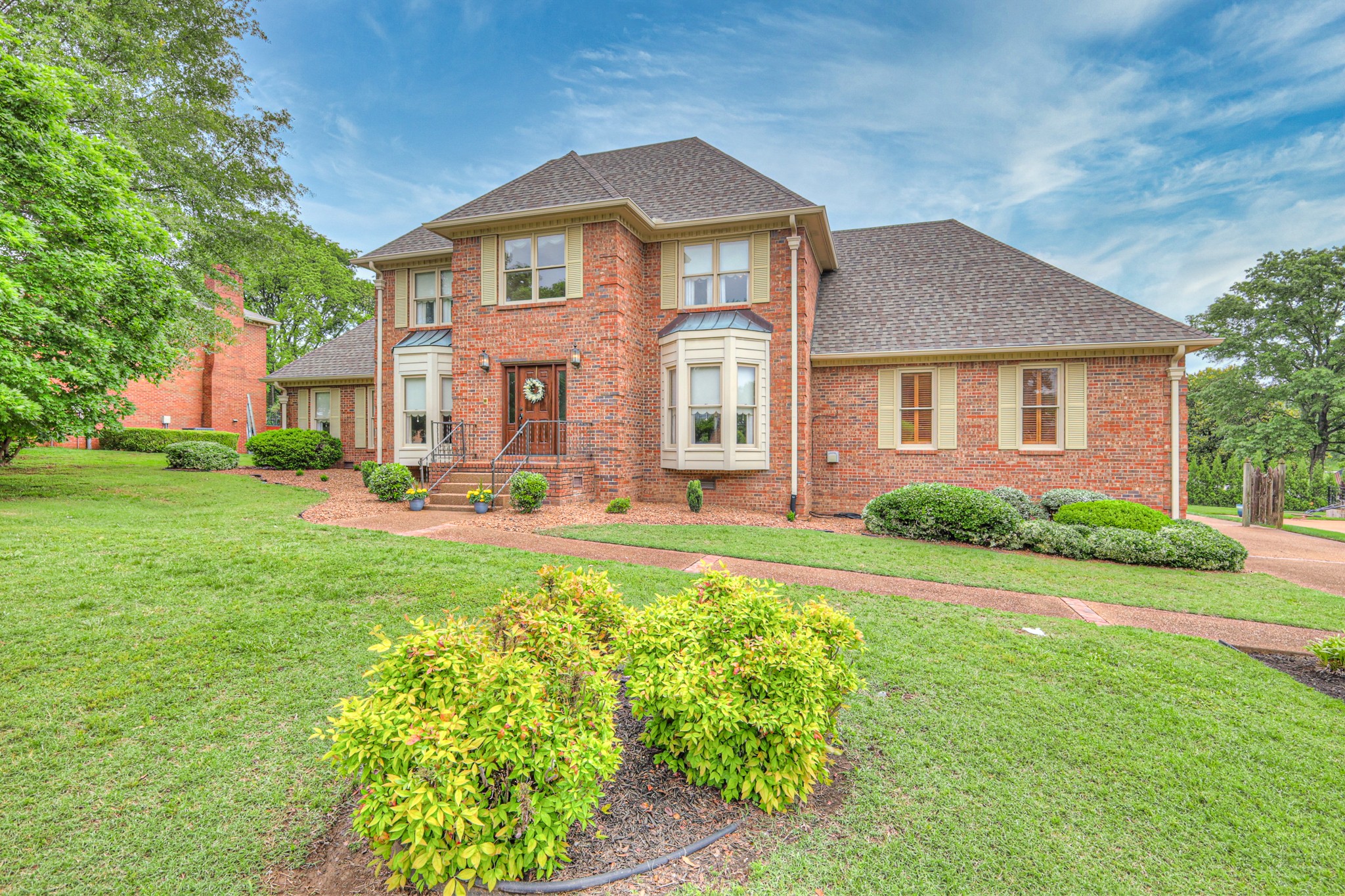 145 Dekewood Dr