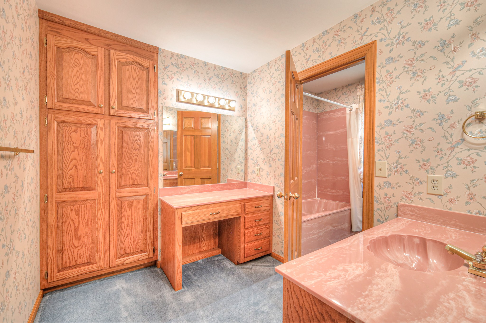 145 Dekewood Dr