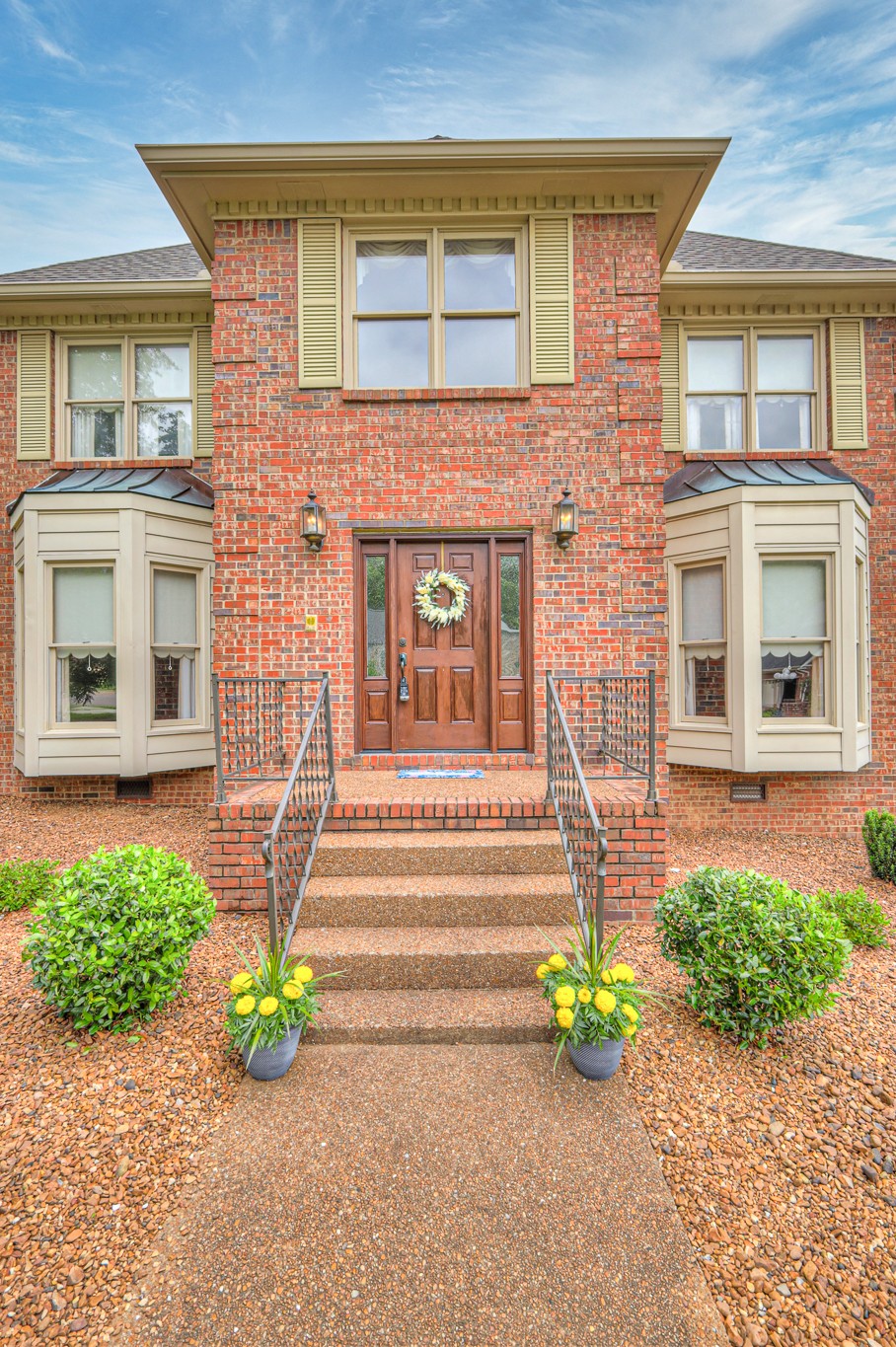 145 Dekewood Dr