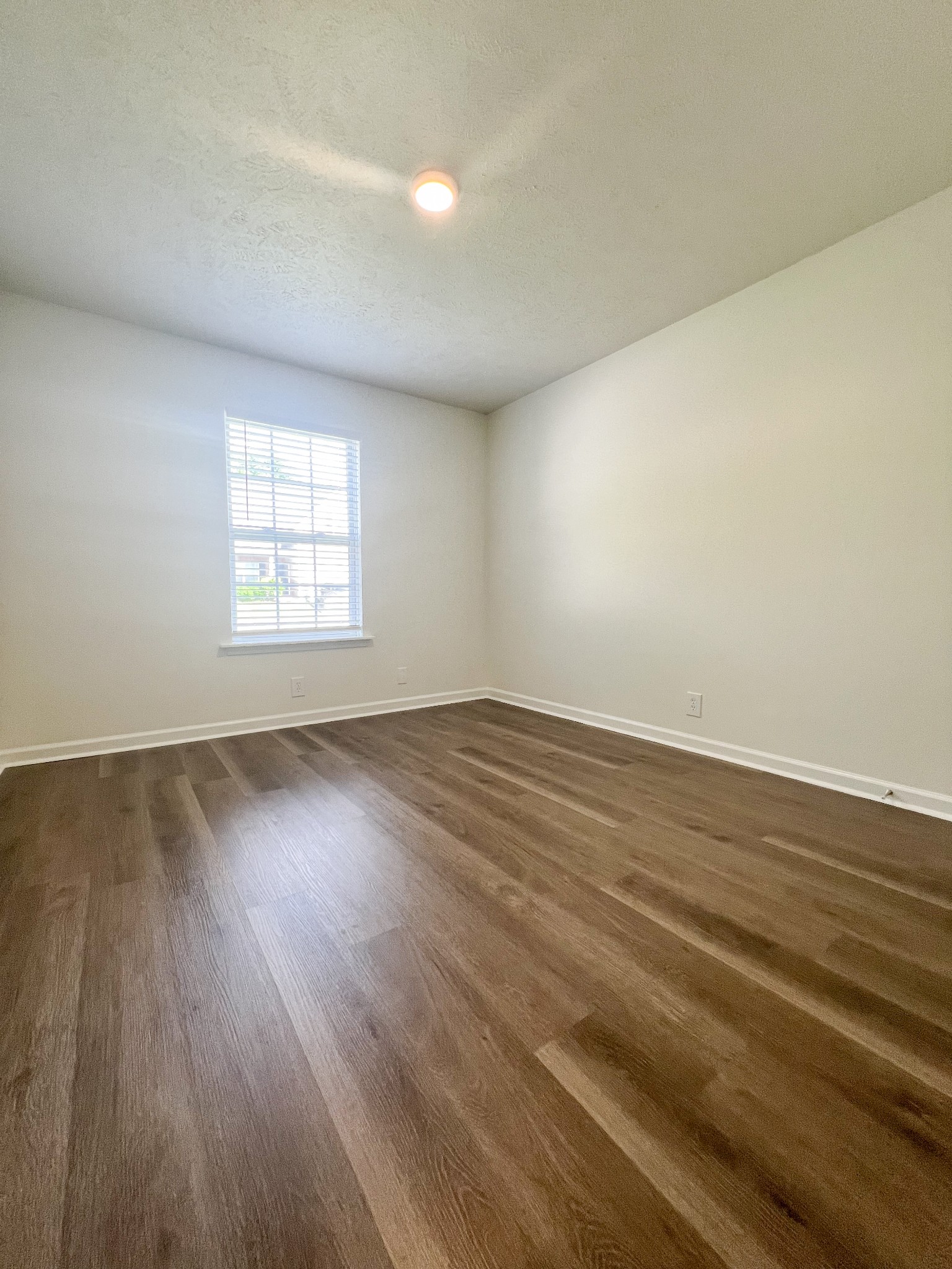 9208 Thomason Trl