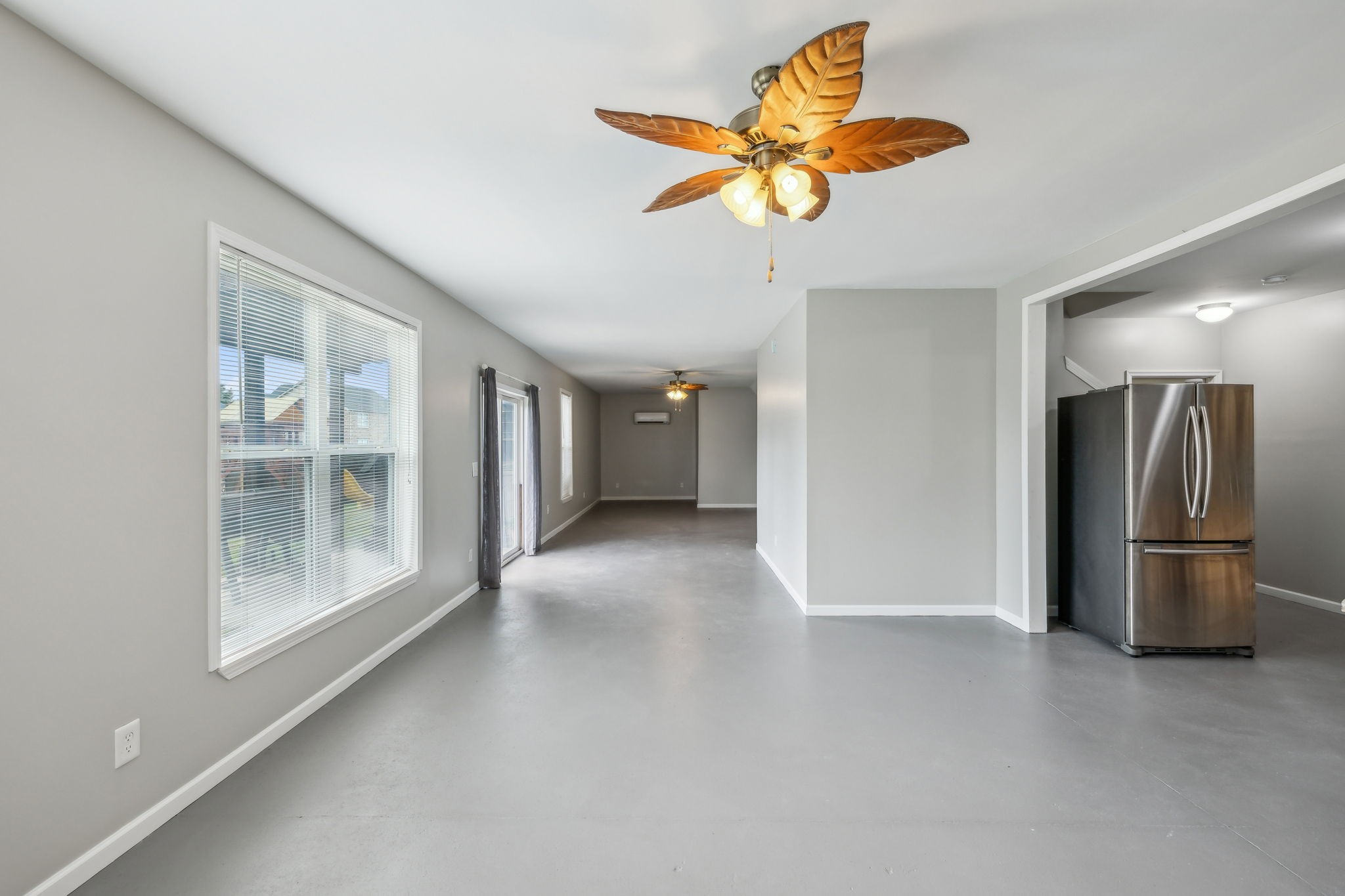 271 Gibson Dr