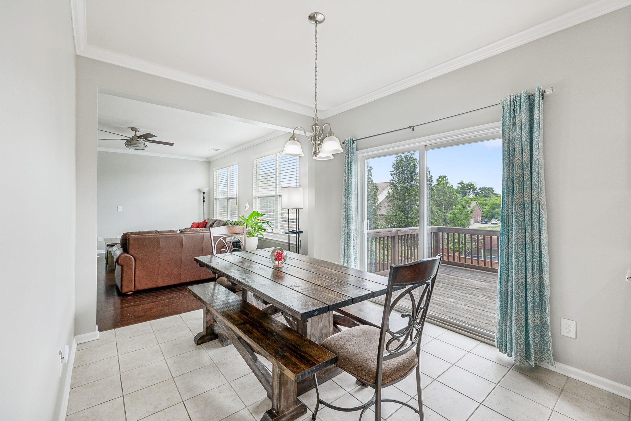 271 Gibson Dr