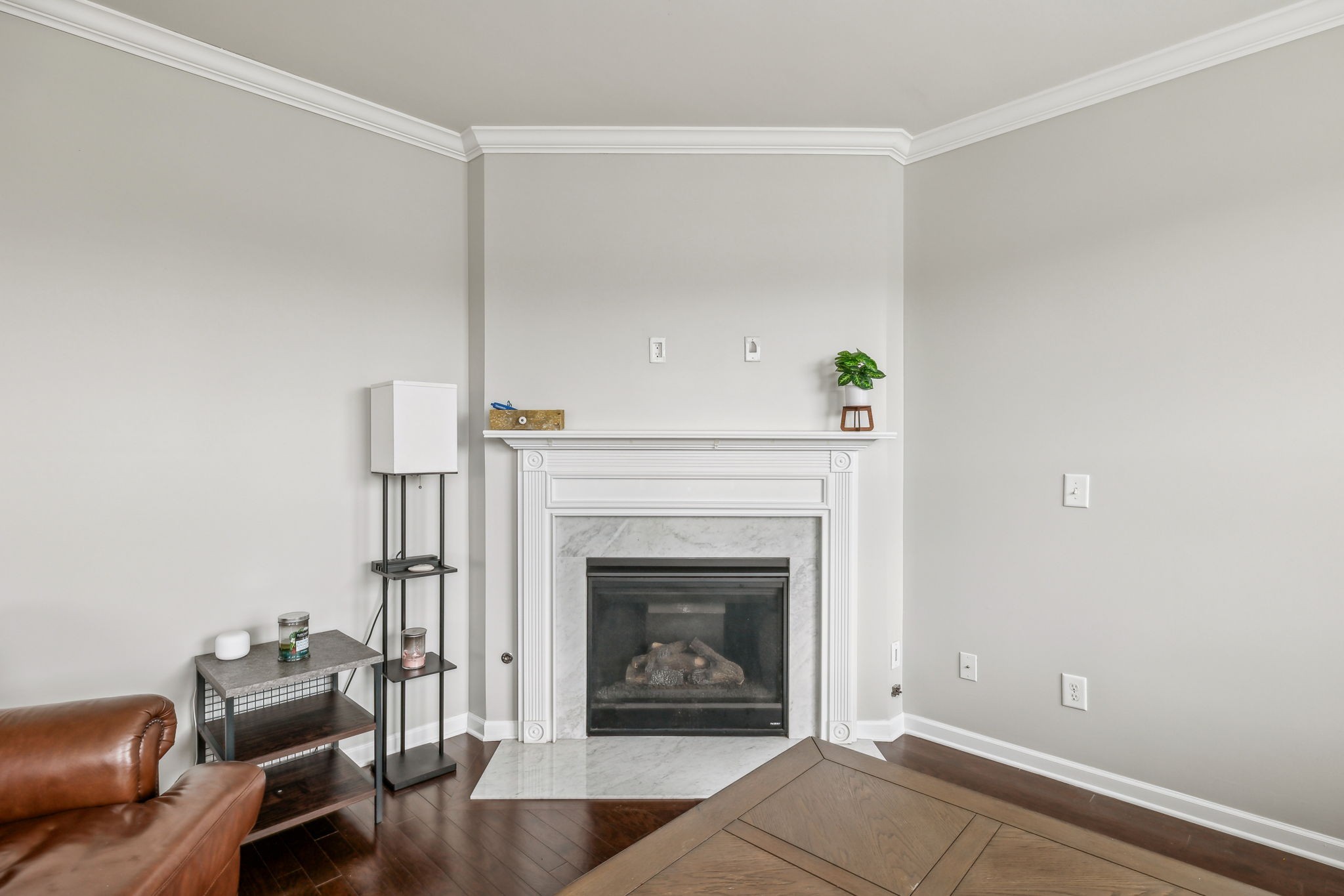 271 Gibson Dr