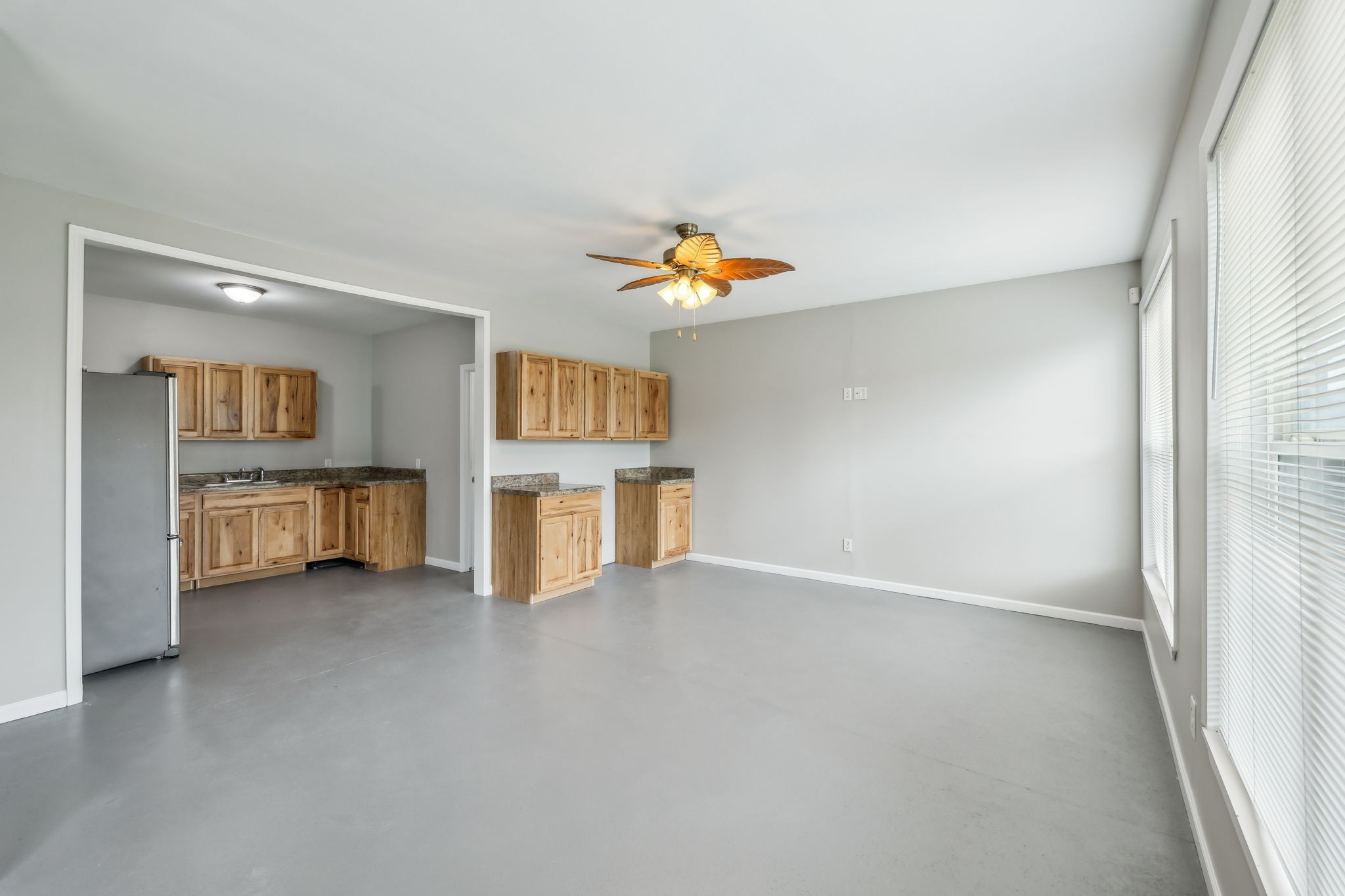 271 Gibson Dr