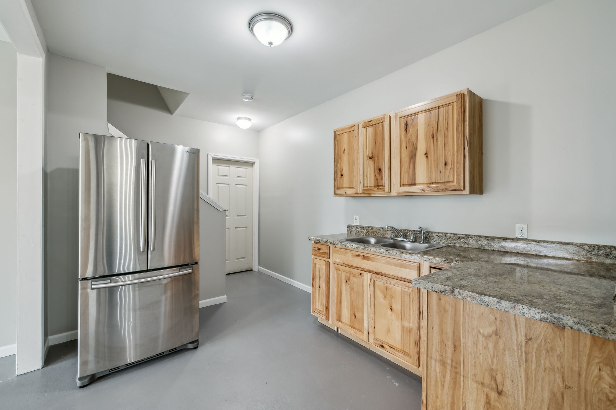 271 Gibson Dr