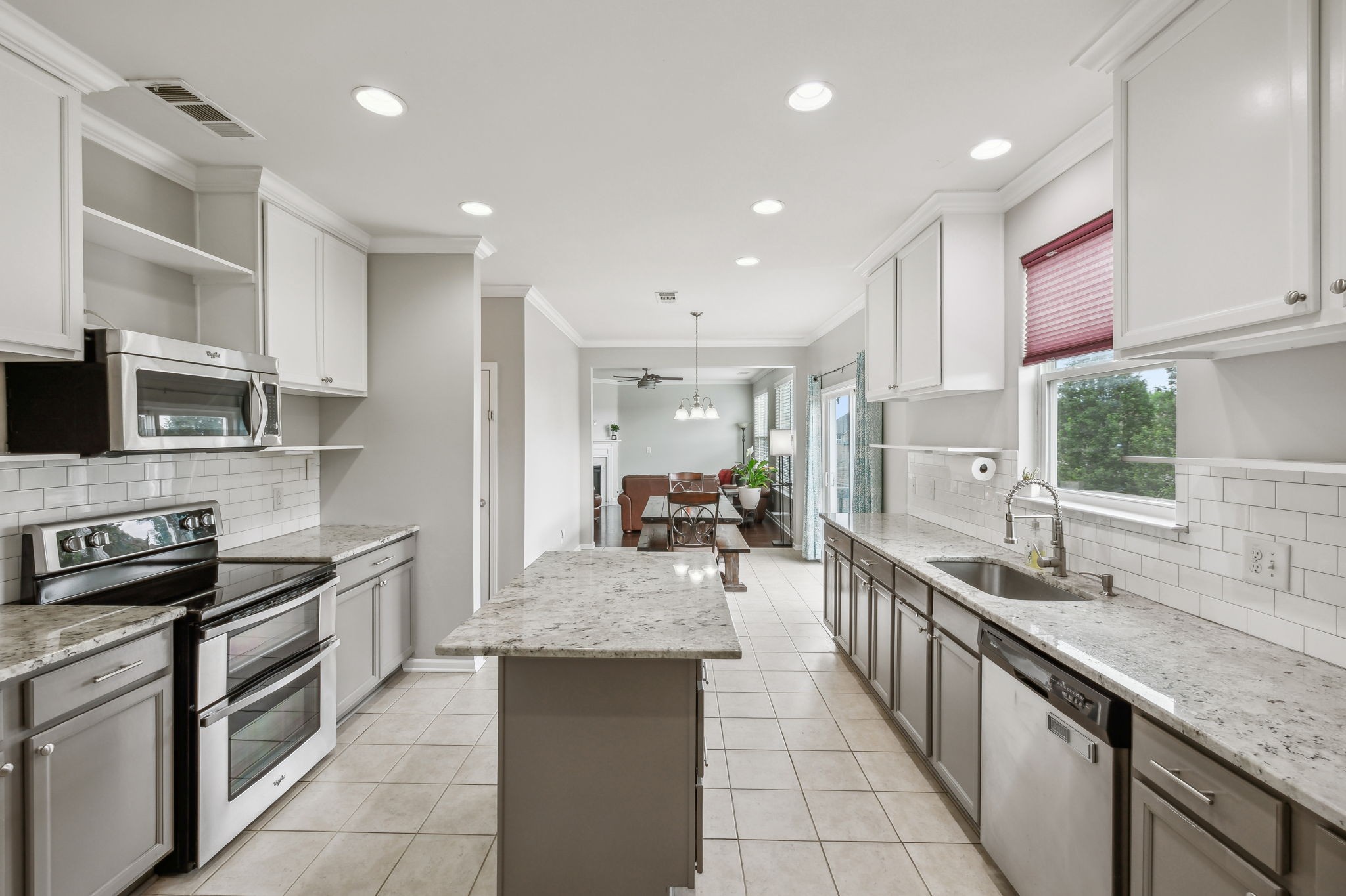 271 Gibson Dr
