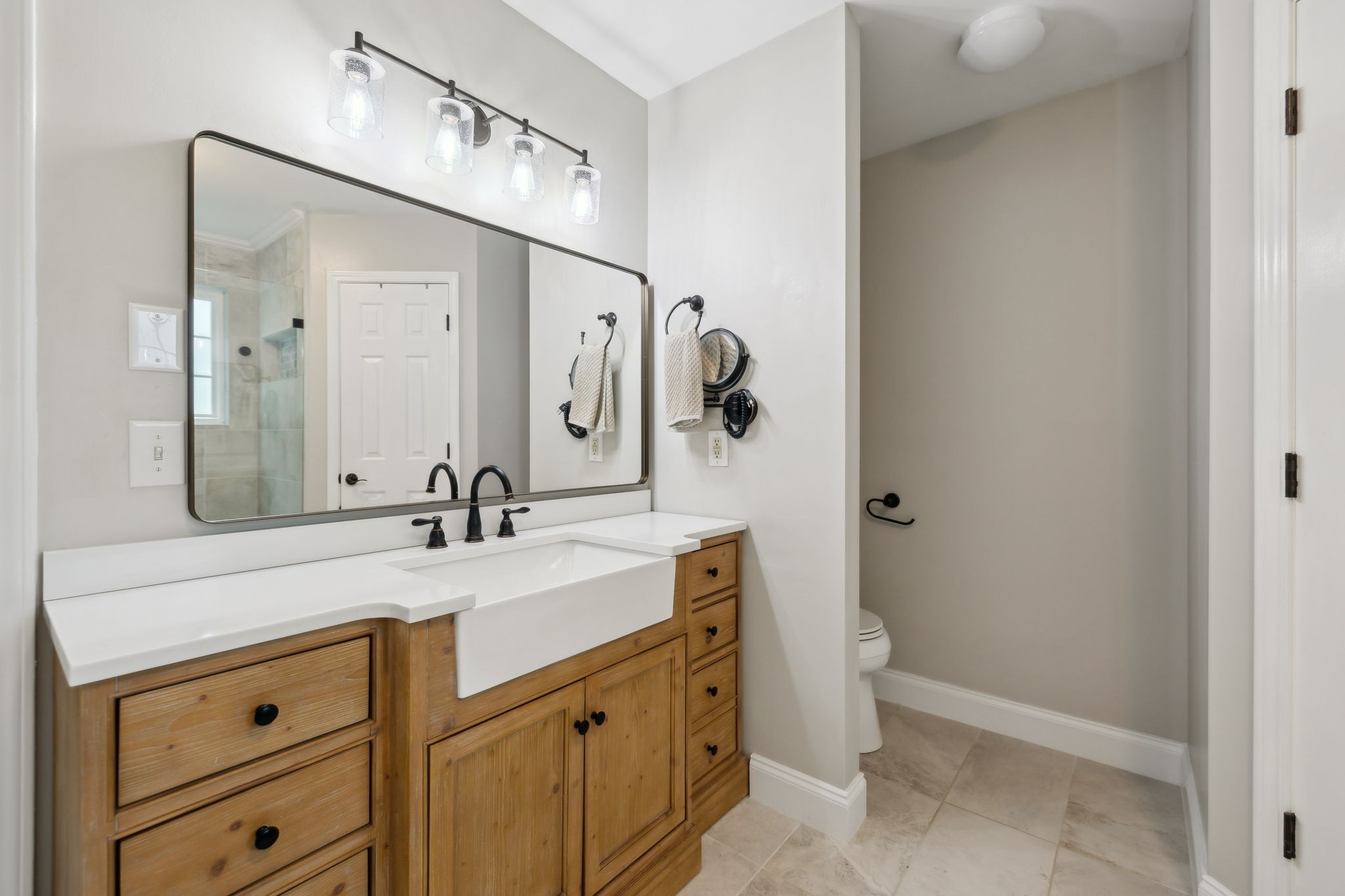 5336 Roxborough Pass