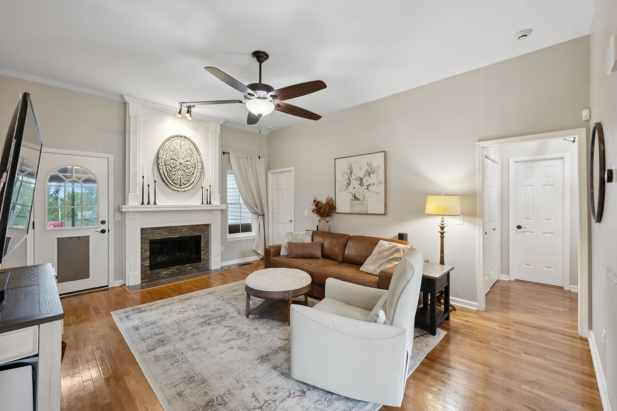 5336 Roxborough Pass