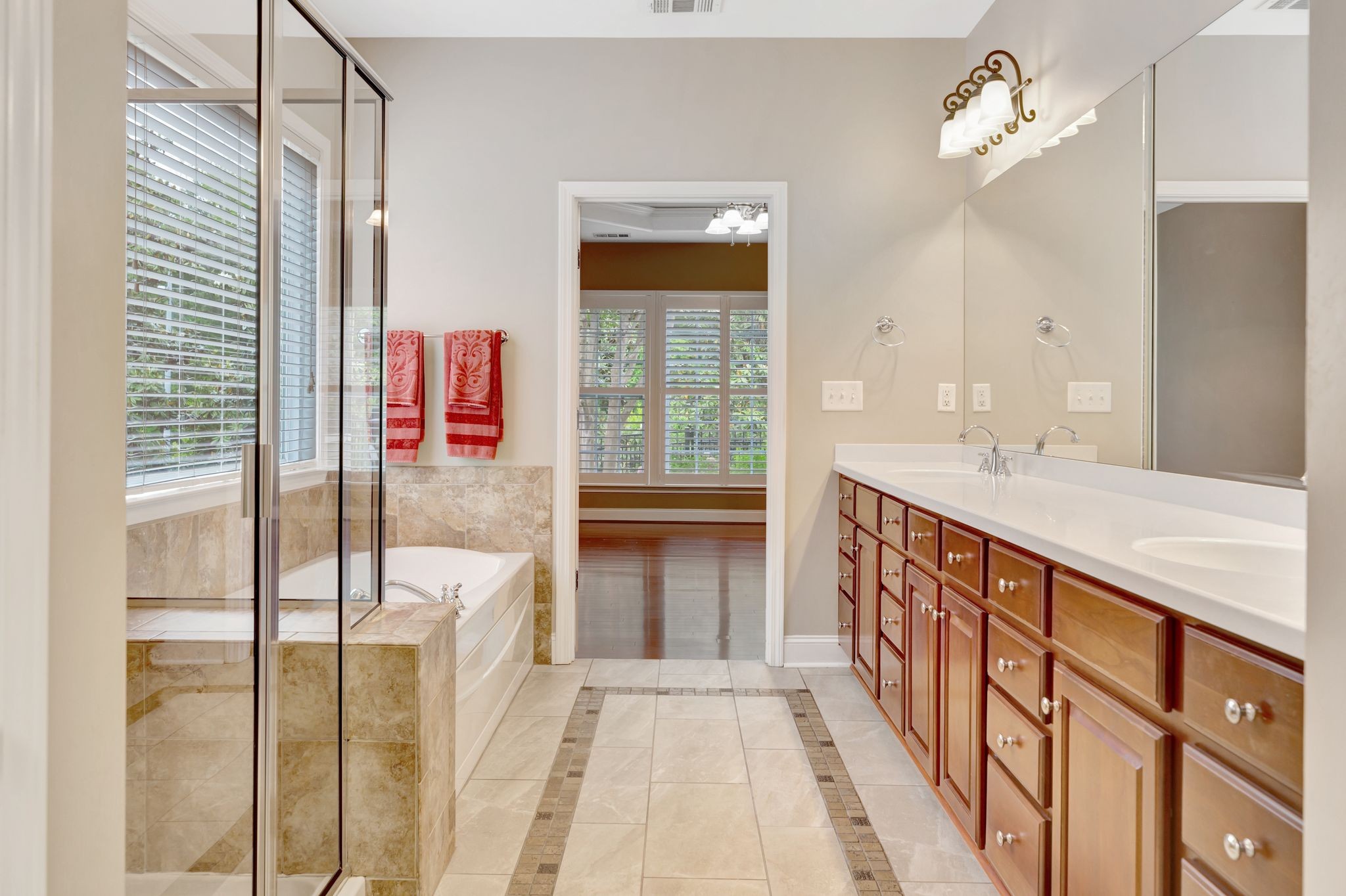 221 Antebellum Ln