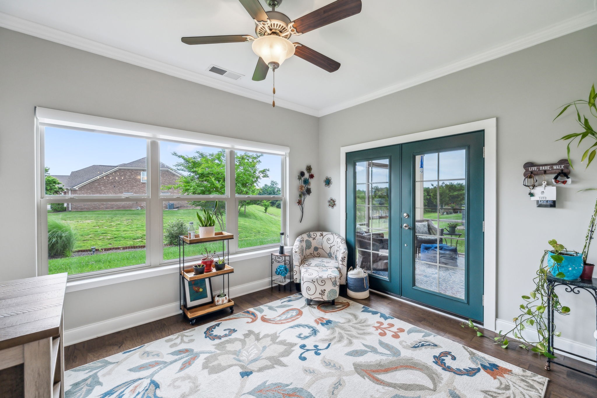 1420 Whispering Oaks Dr