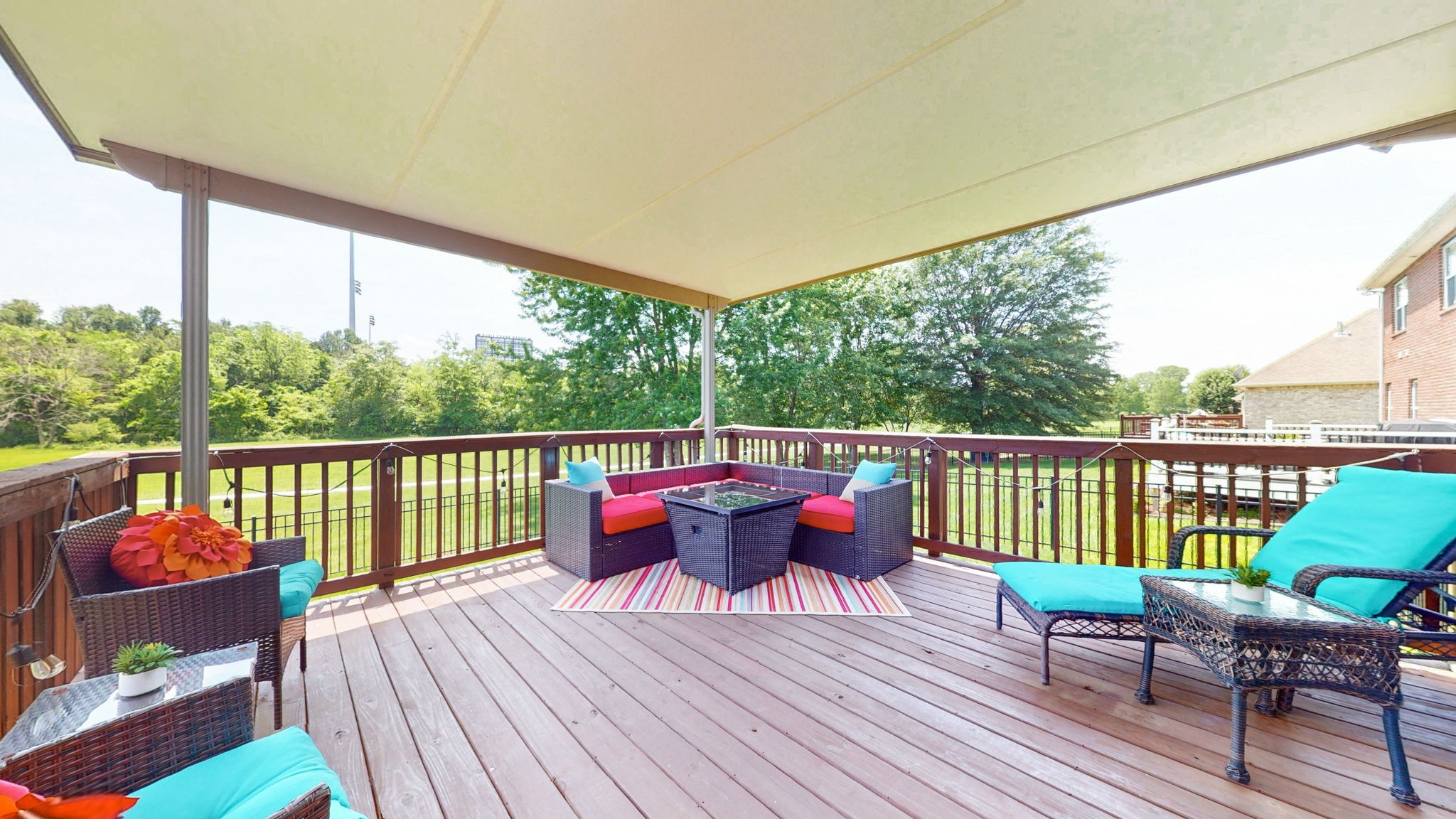 1032 Stonehollow Way