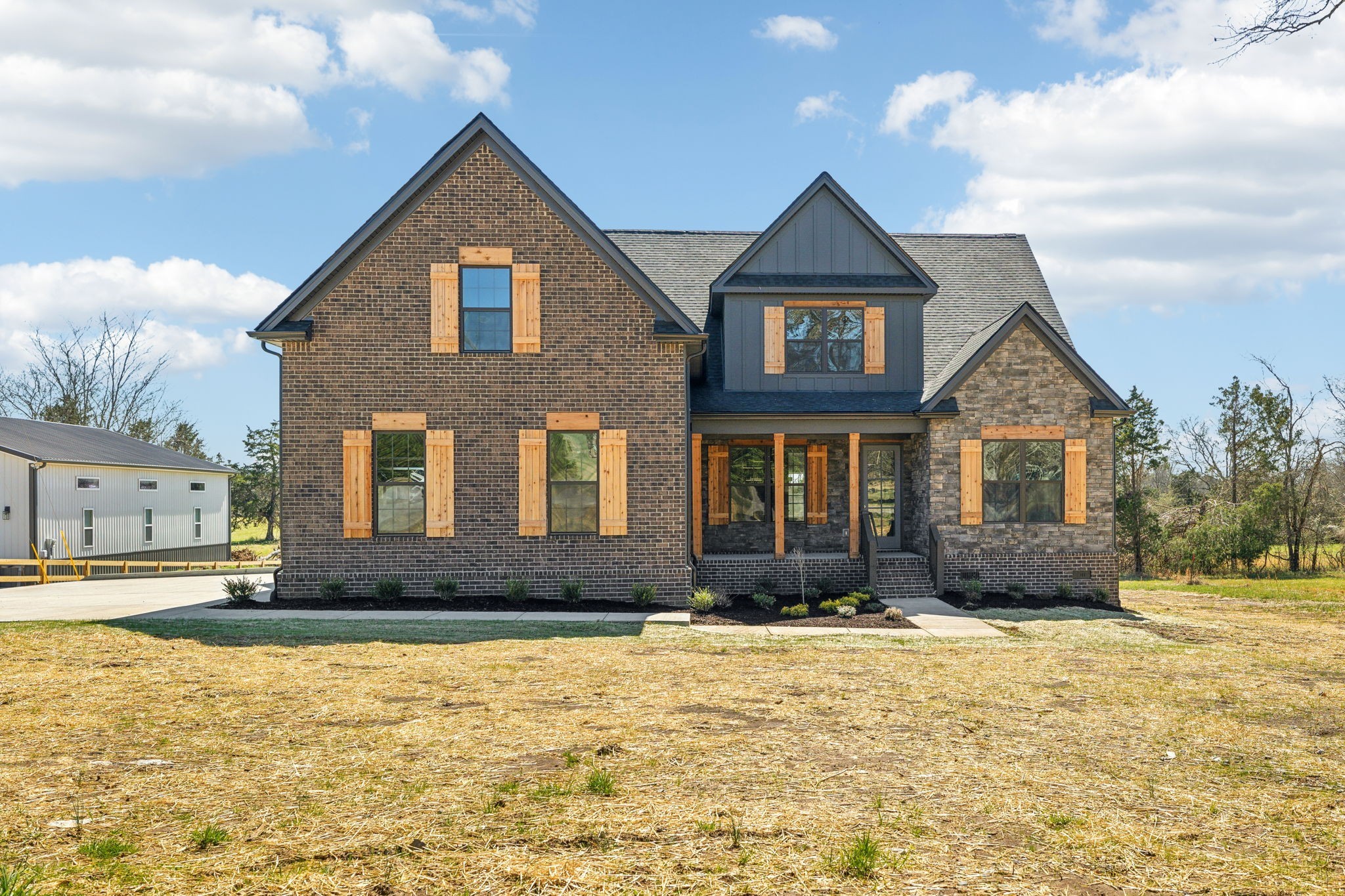 2200 Hamilton Chambers Rd