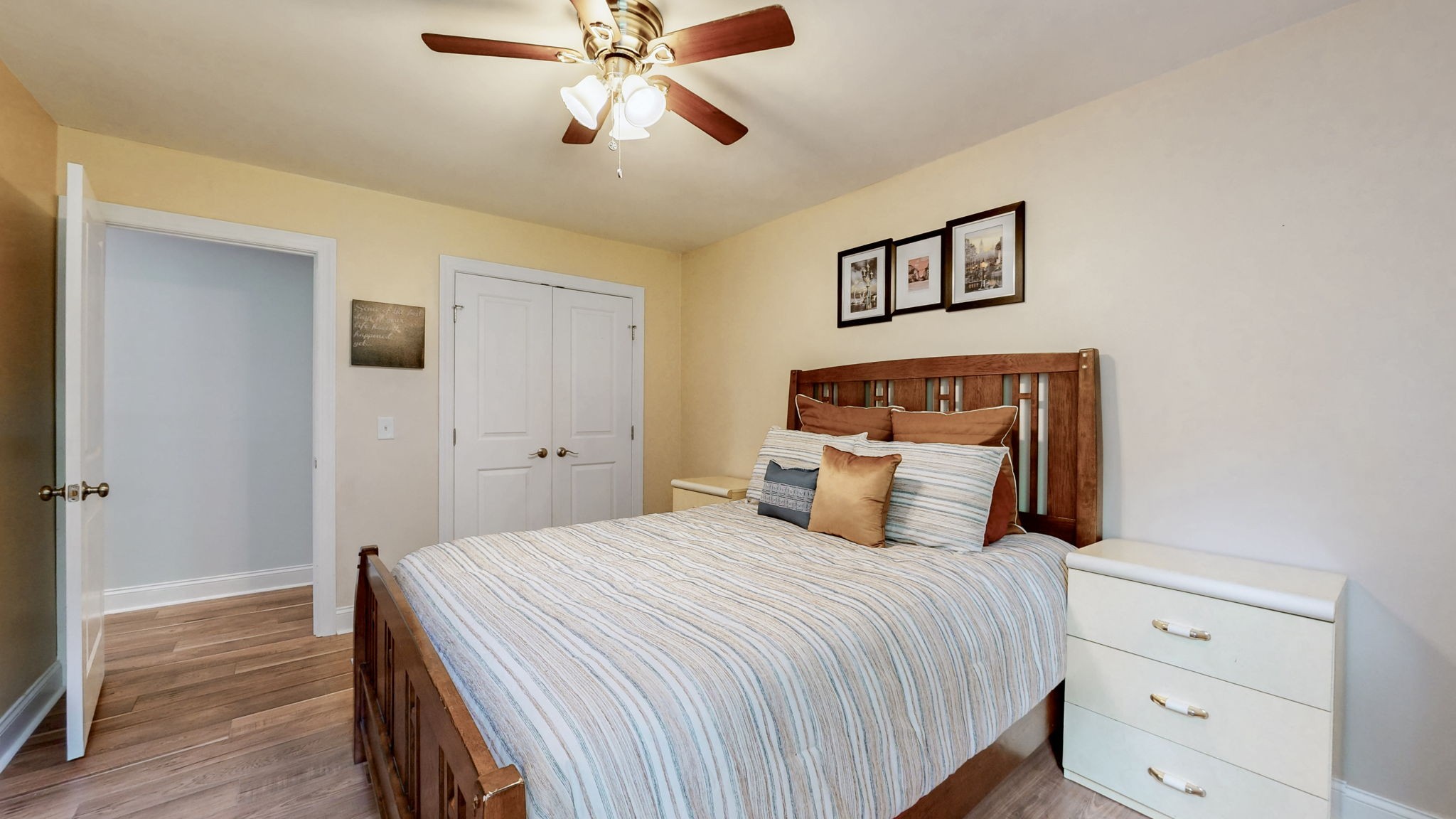 2432 Ponderosa Way