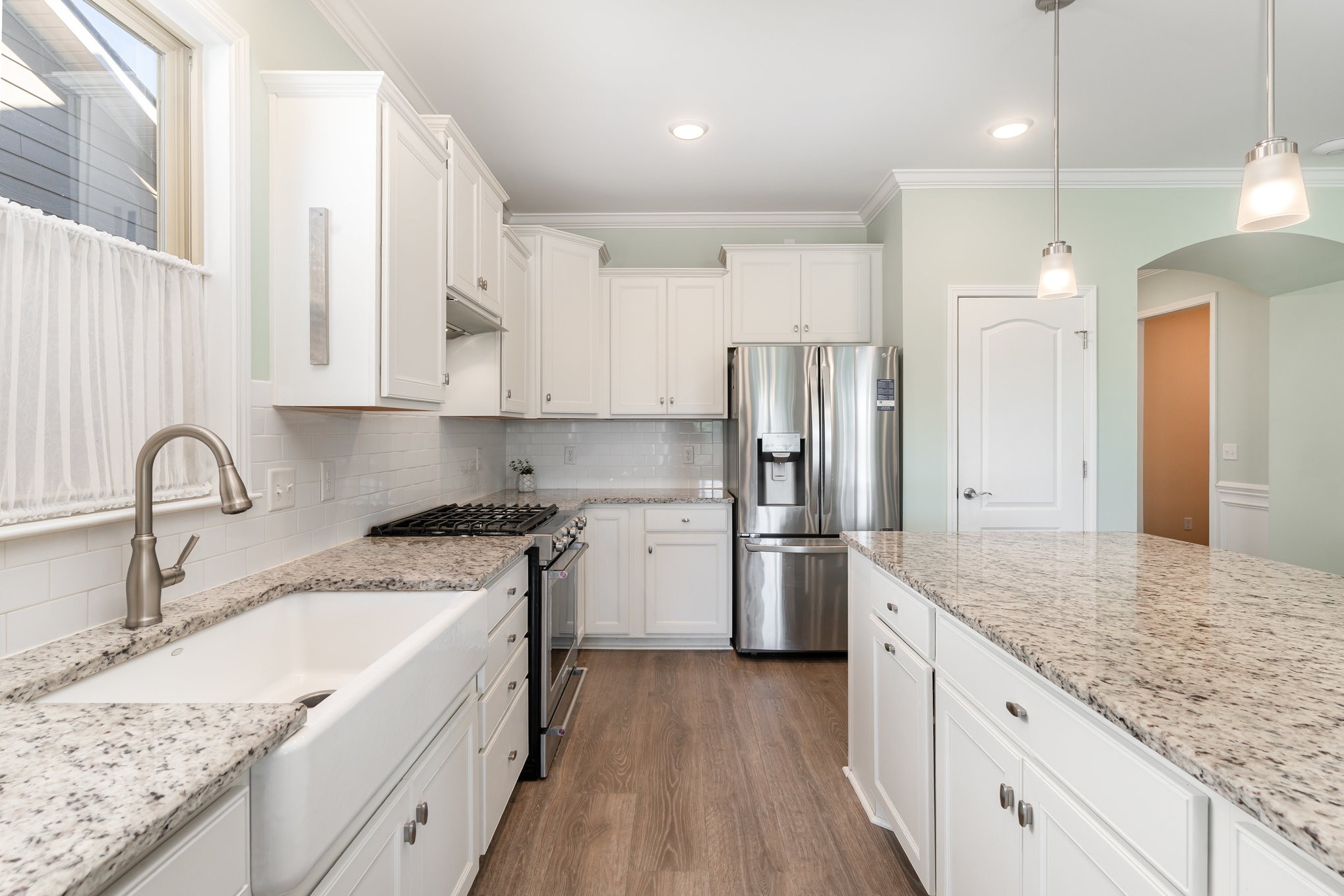 2237 Henderson Dr